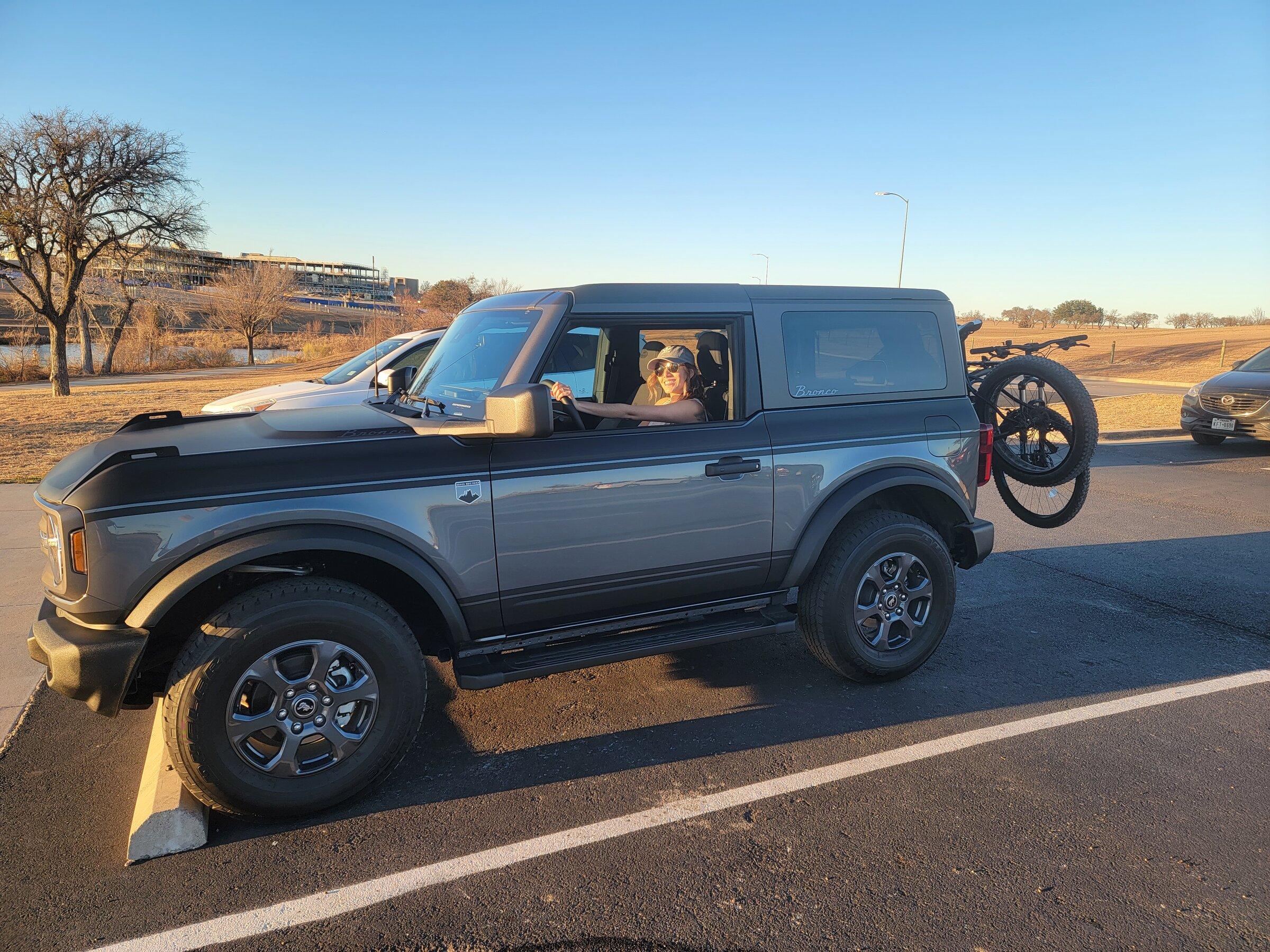 Ford Bronco CARBONIZED GRAY Bronco Club 20220129_173049
