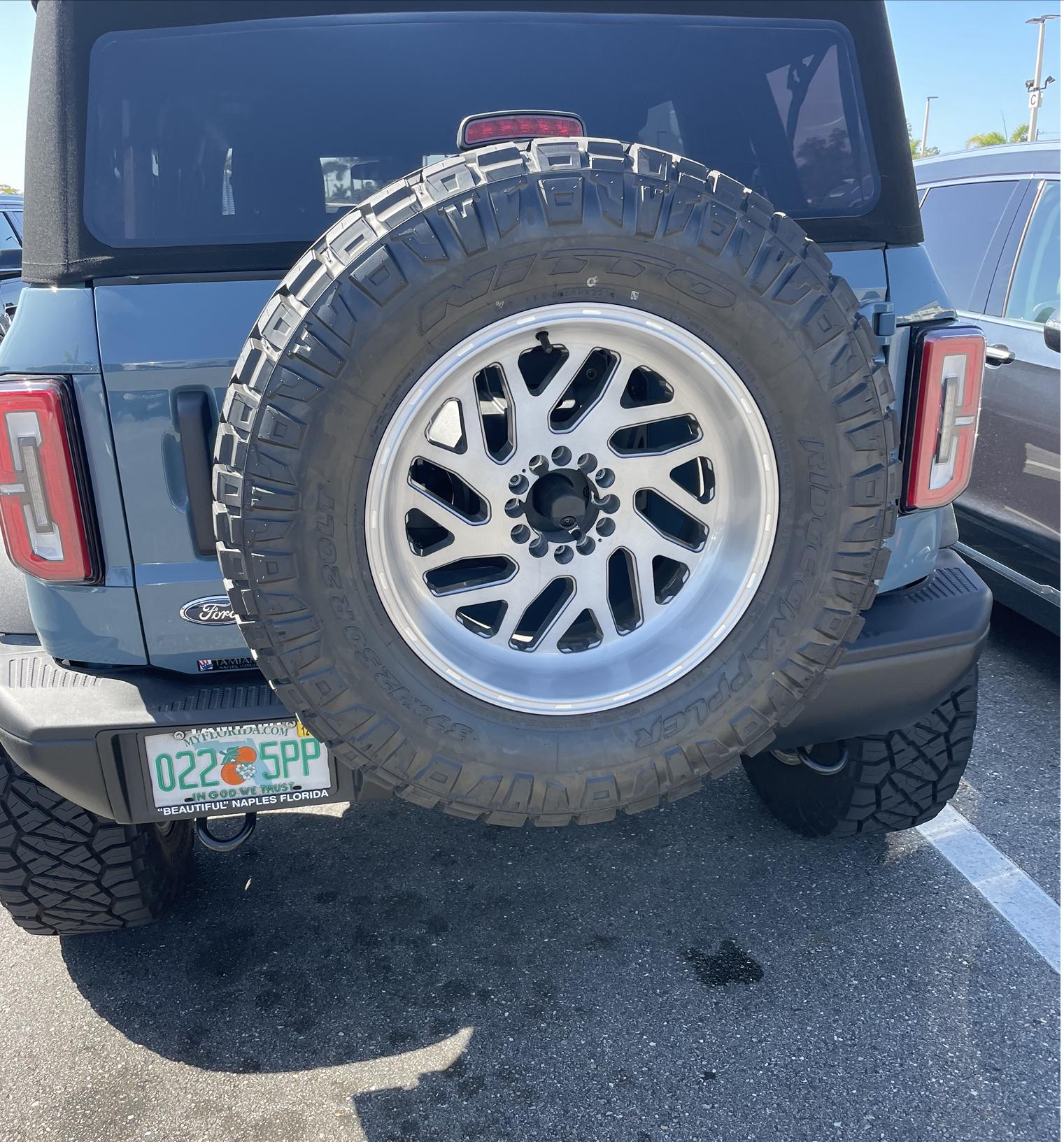 Ford Bronco Broncos everywhere 30646FB7-C133-4431-B5D3-CF8558B8B538