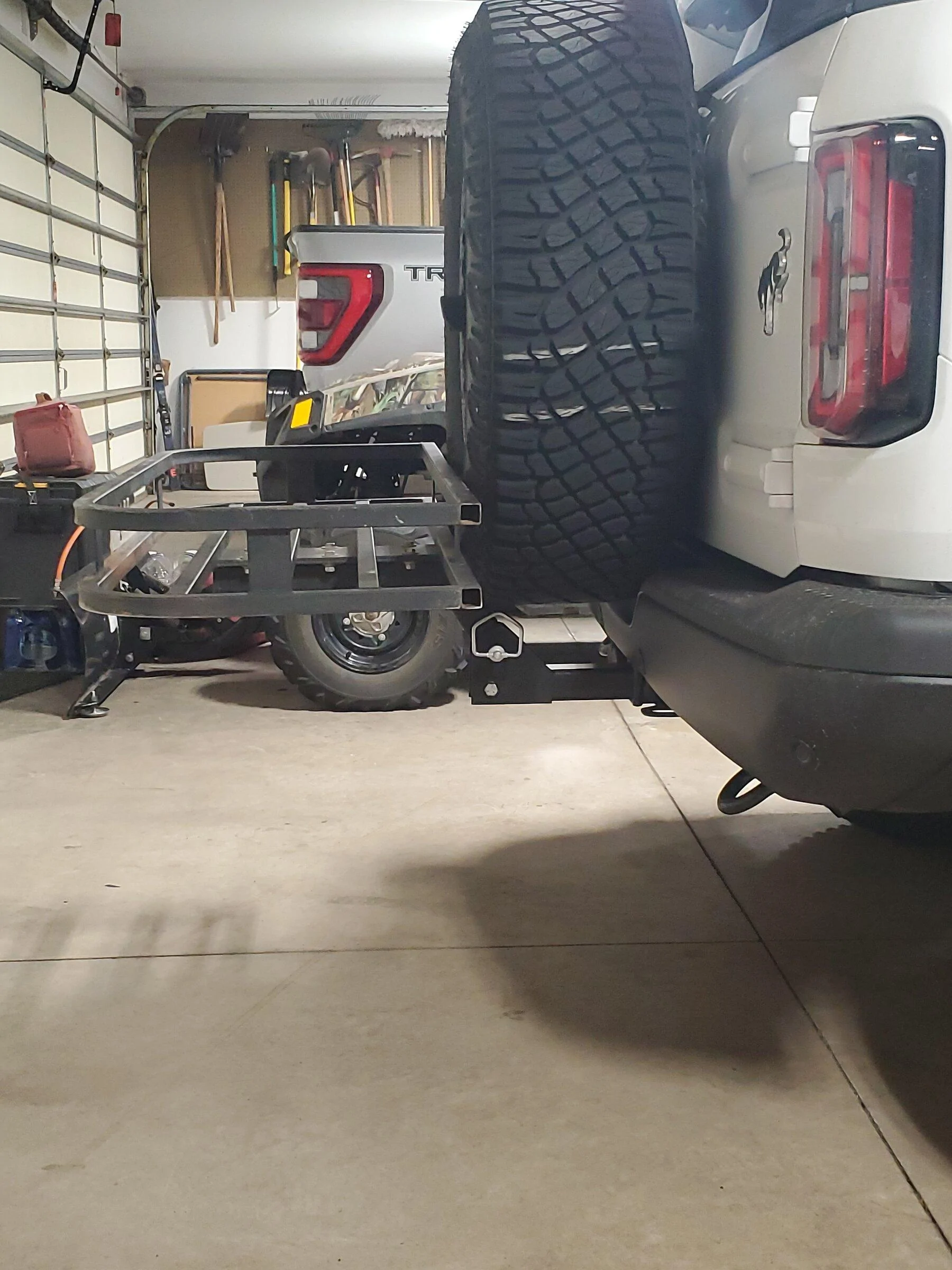 Ford Bronco Rear cargo carrier modified 20220401_070735
