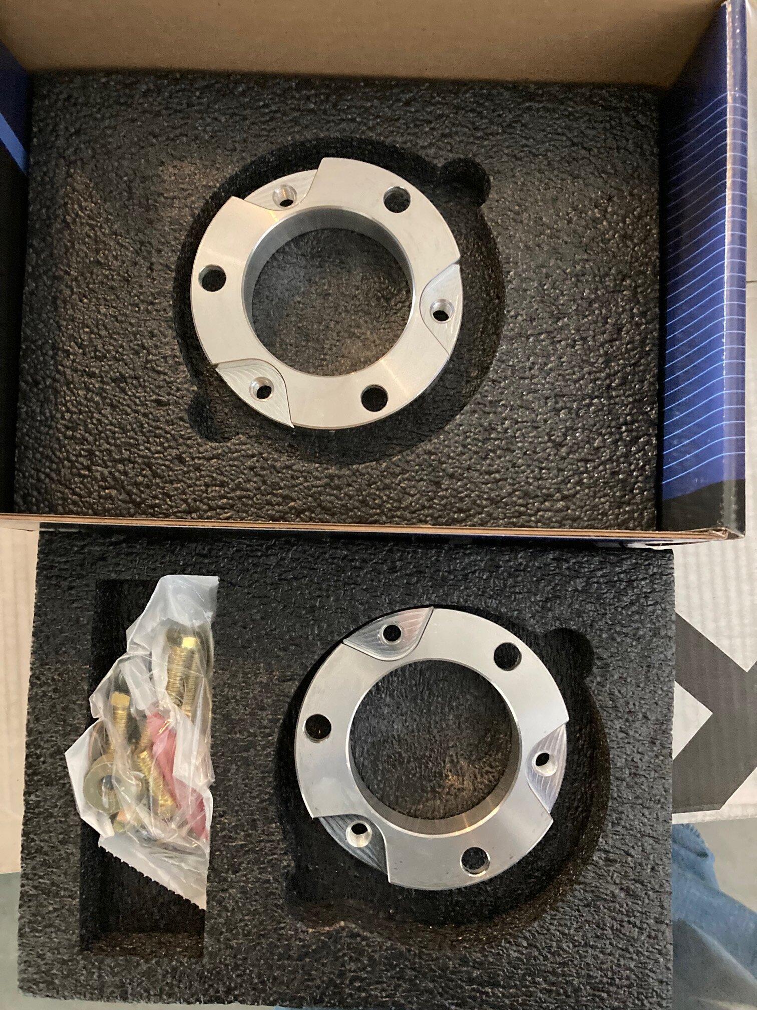 Ford Bronco Fabtech 1.5" Leveling Kit $100 IMG_1937