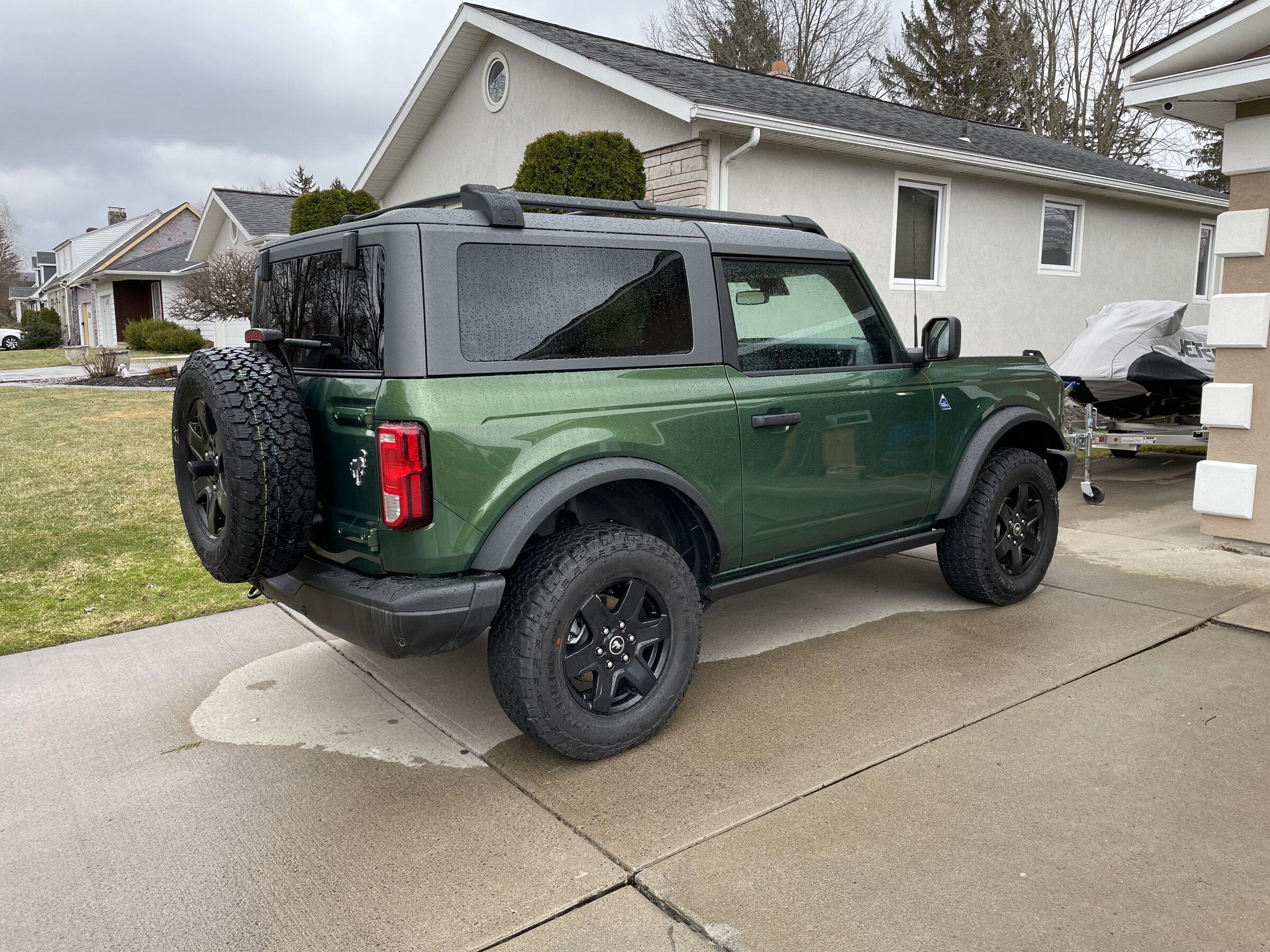 Ford Bronco ERUPTION GREEN Bronco Club 8E95FC63-AD07-4A8F-BEA1-D6EC39158347