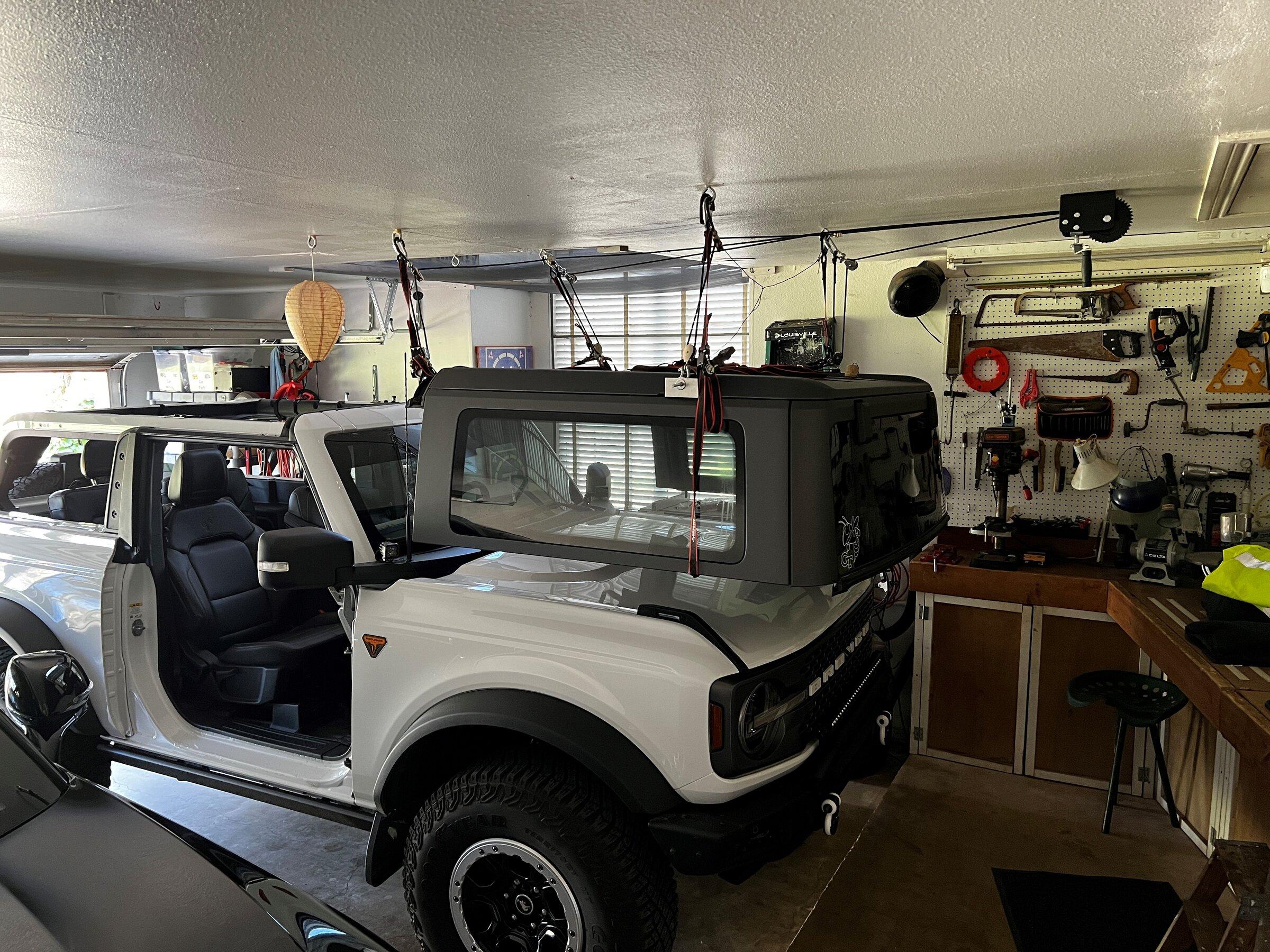 Ford Bronco Hard Top Rigging Attachment TopRemoved
