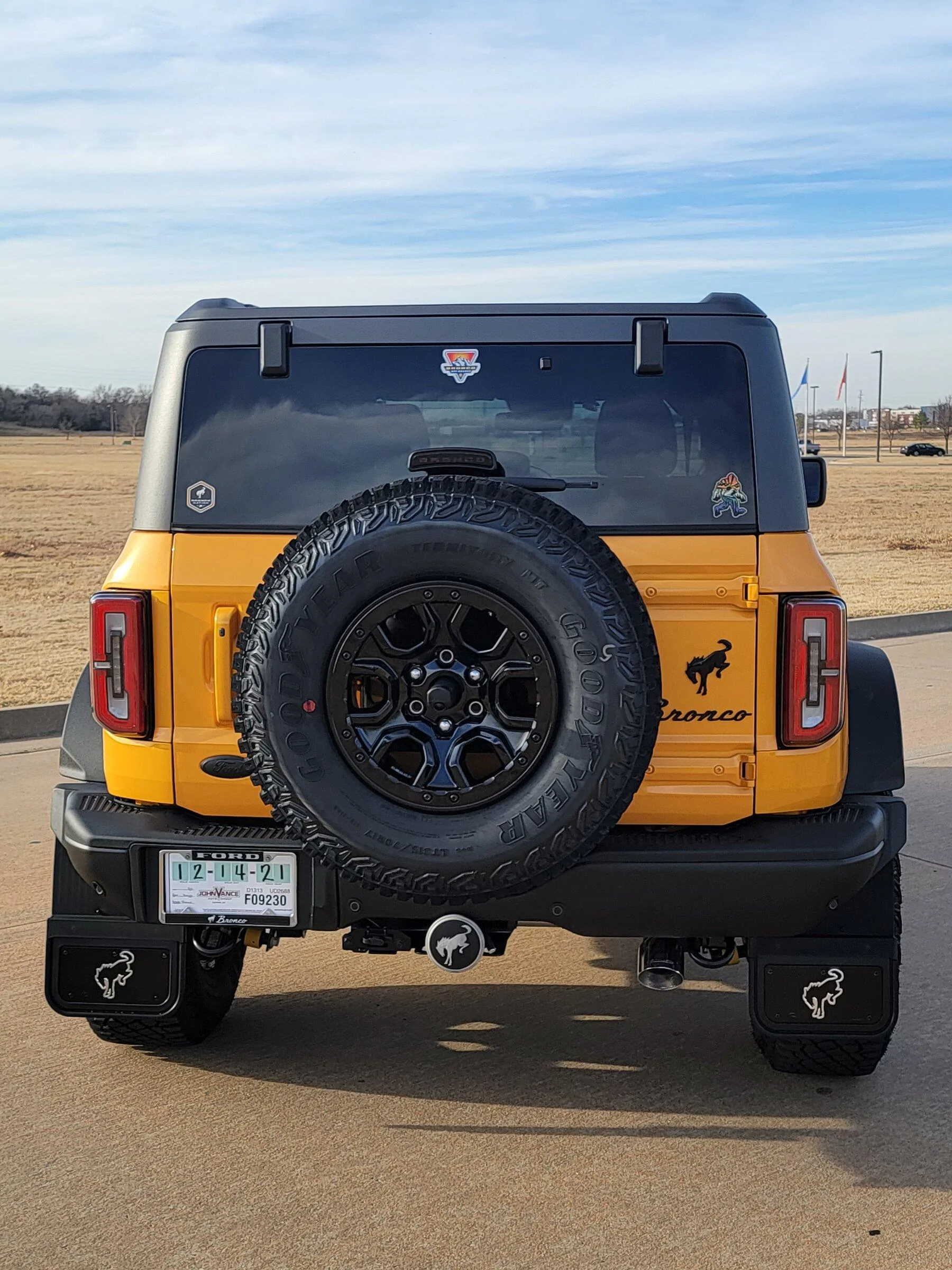 Ford Bronco Bronco script emblem installed 20211230_151454