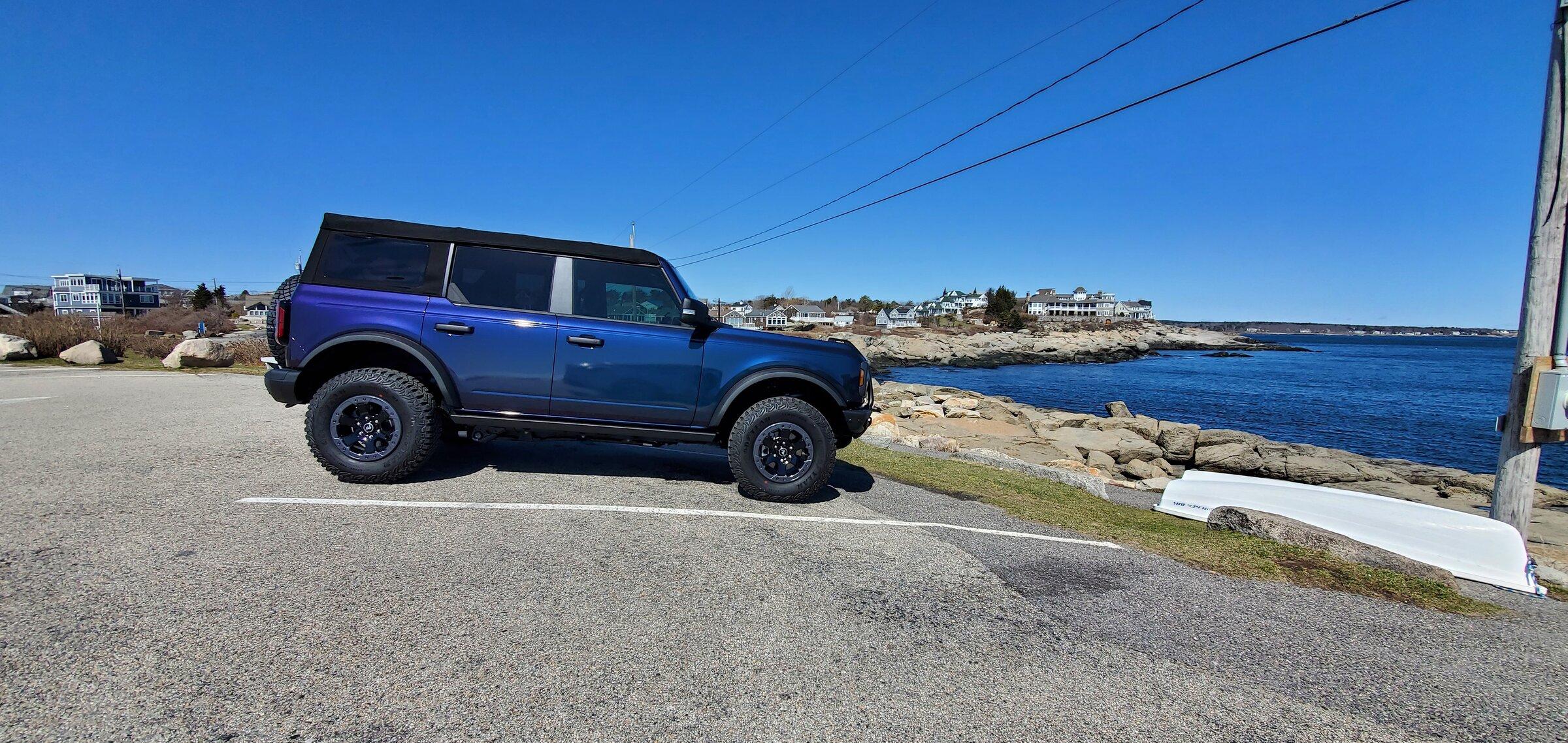 Ford Bronco Deep Space Flip Bronco 20220402_110823
