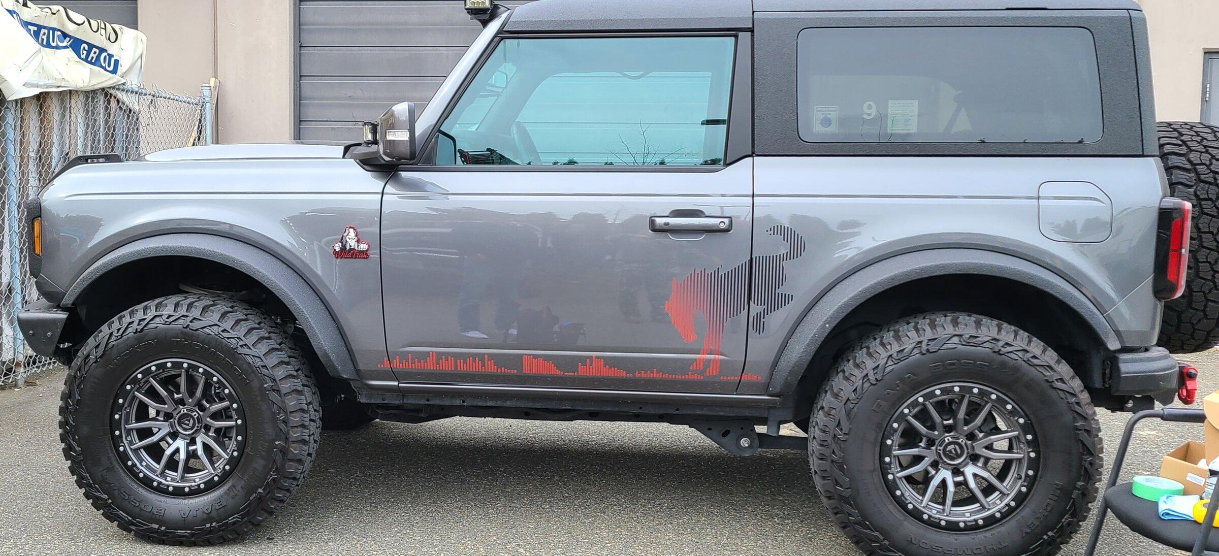 Ford Bronco The WildTrak Siblings Meet, and get some BLING !!! 20220402_155508