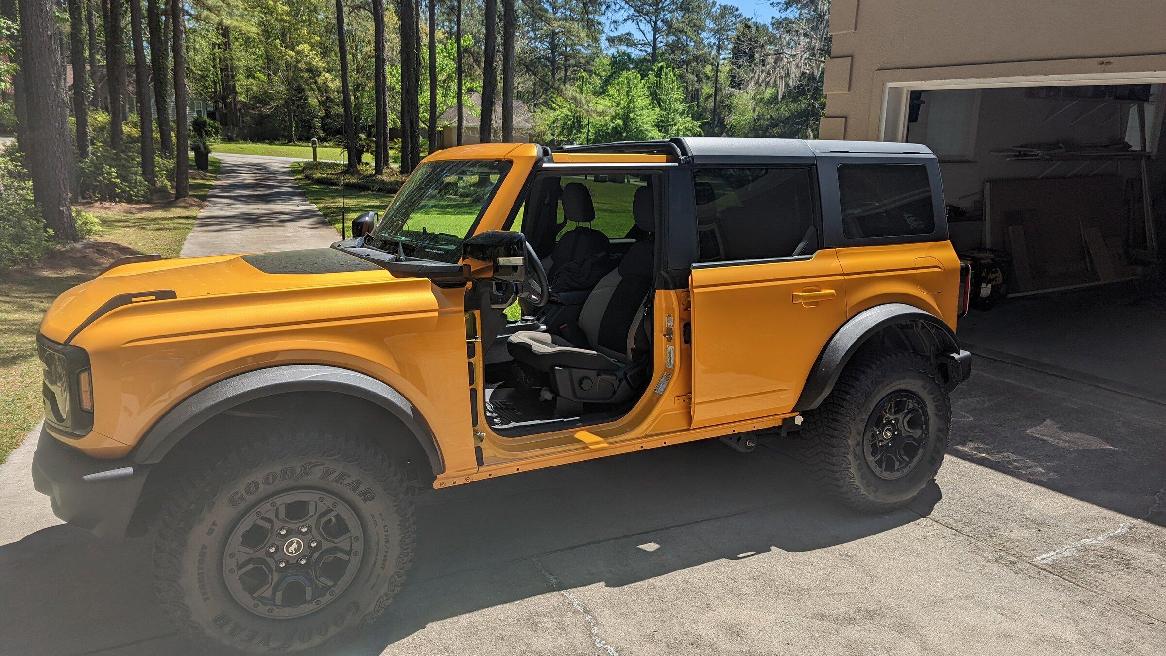 Ford Bronco Did a 'new' thing today PXL_20220403_174057173