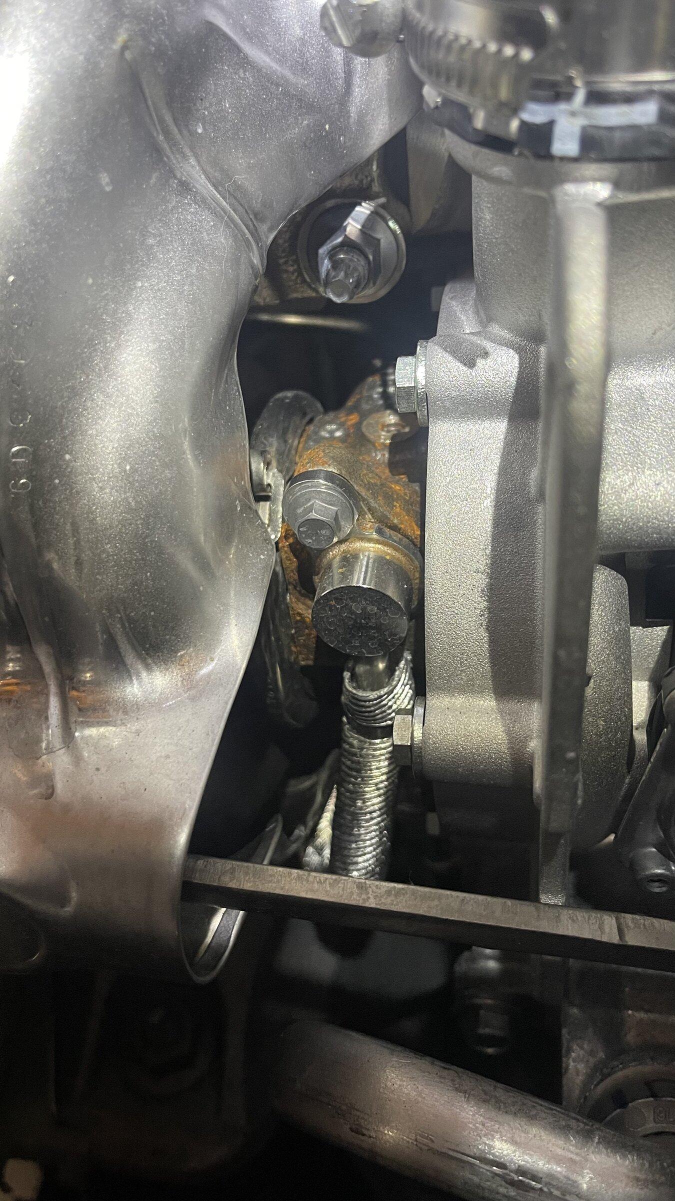 Ford Bronco Engine rust? What is this? 2022 Bronco 34D6E2B1-5A7A-47E0-A6D2-78B0A2BC8979