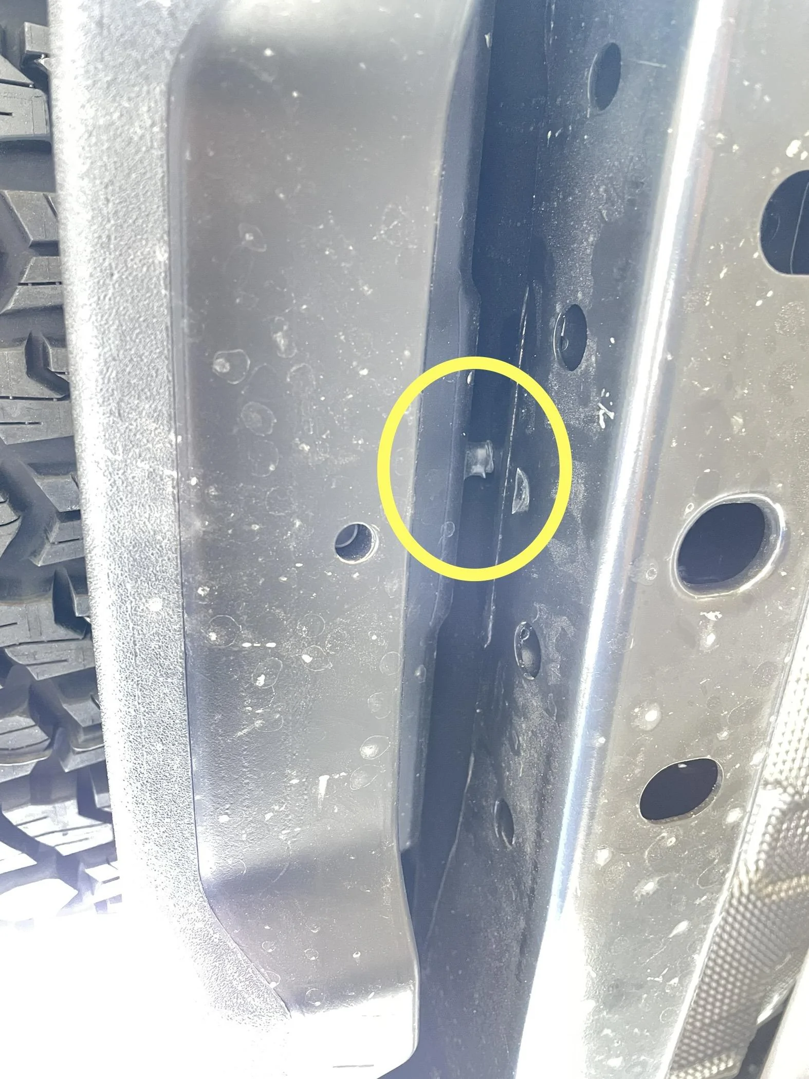Ford Bronco Bamf hitch install issues? 1649013787558