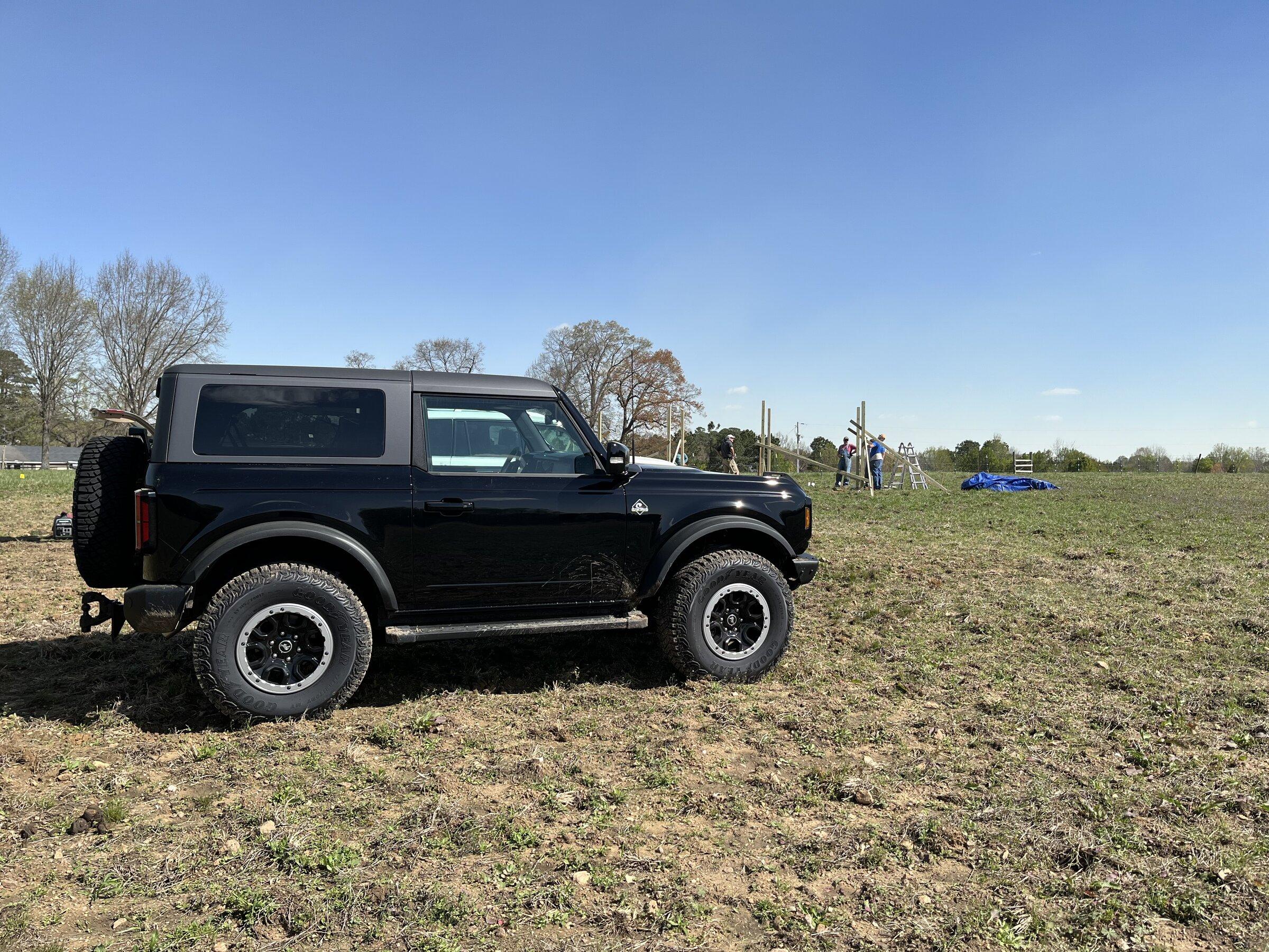 Ford Bronco 2022 Two Door, OBX w/ Squatch Daily Driver IMG-4555