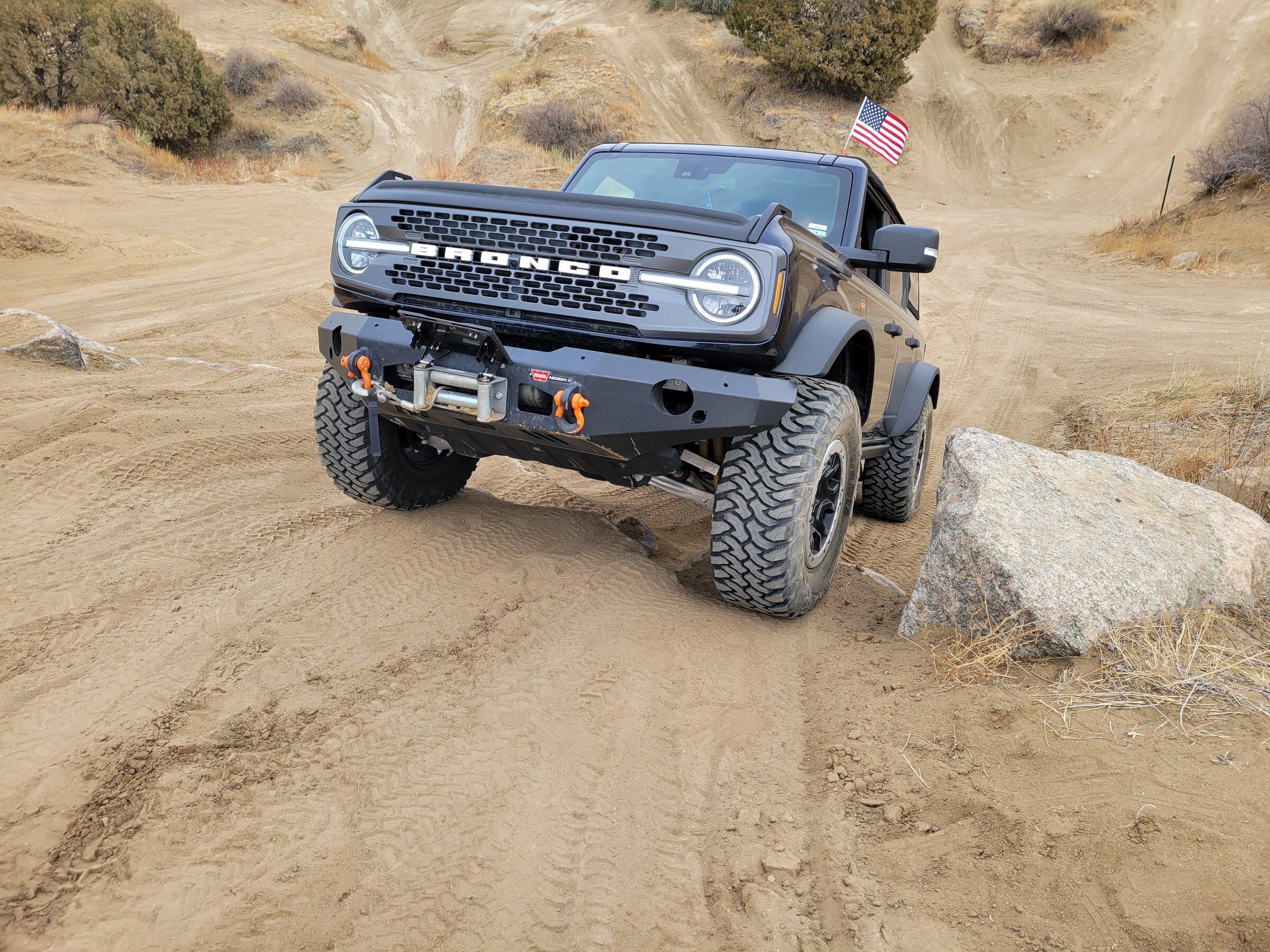 Ford Bronco What did you do TO / WITH your Bronco today? 👨🏻‍🔧🧰🚿🛠 Rock Crawl 3