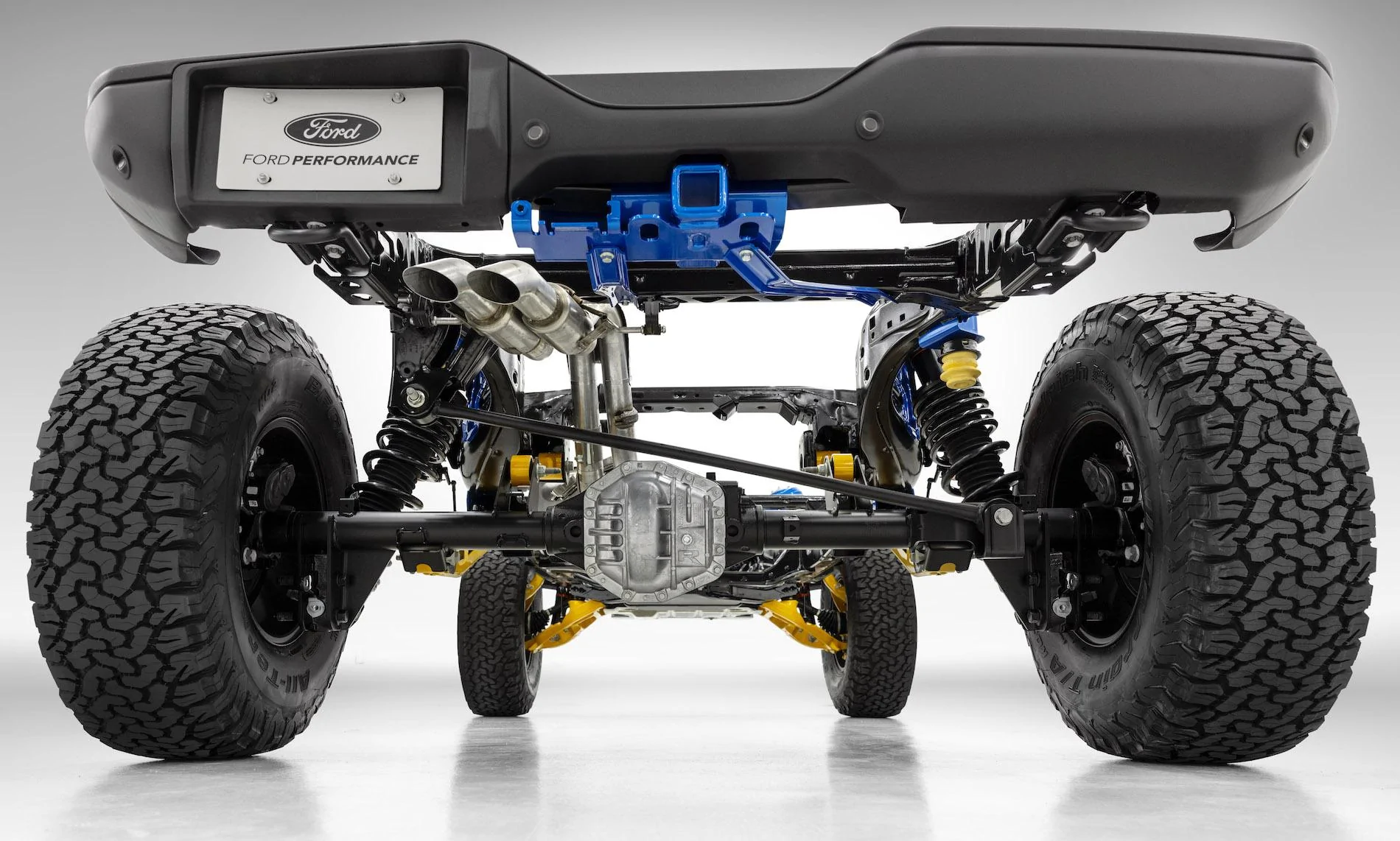 Ford Bronco Dirt bike carrier 97730EB8-E98D-428A-8232-EE9C1D9EF08B