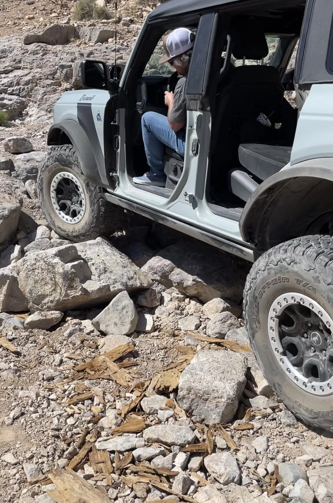 Ford Bronco What did you do TO / WITH your Bronco today? 👨🏻‍🔧🧰🚿🛠 04241F4B-9C96-4B4D-BB93-1A7B4E717F06