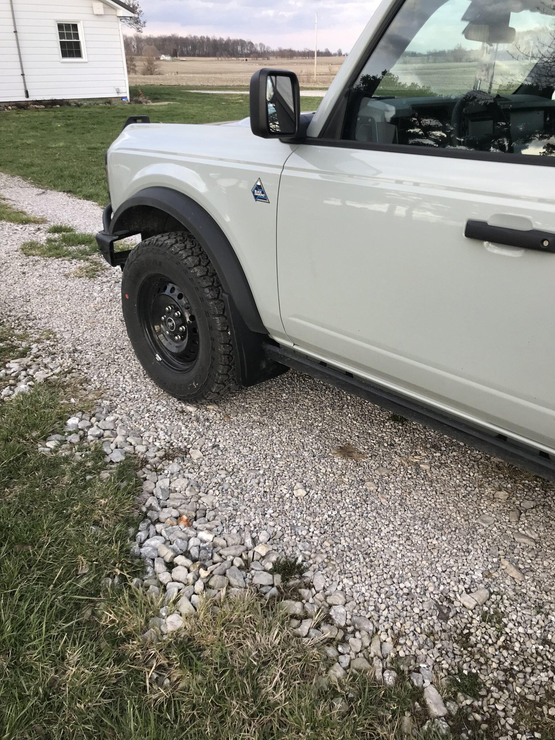 Ford Bronco Ultimate Black Diamond Non-Sasquatch pics thread 89159DC9-F710-4F4D-81D1-67C28C0BDFA7