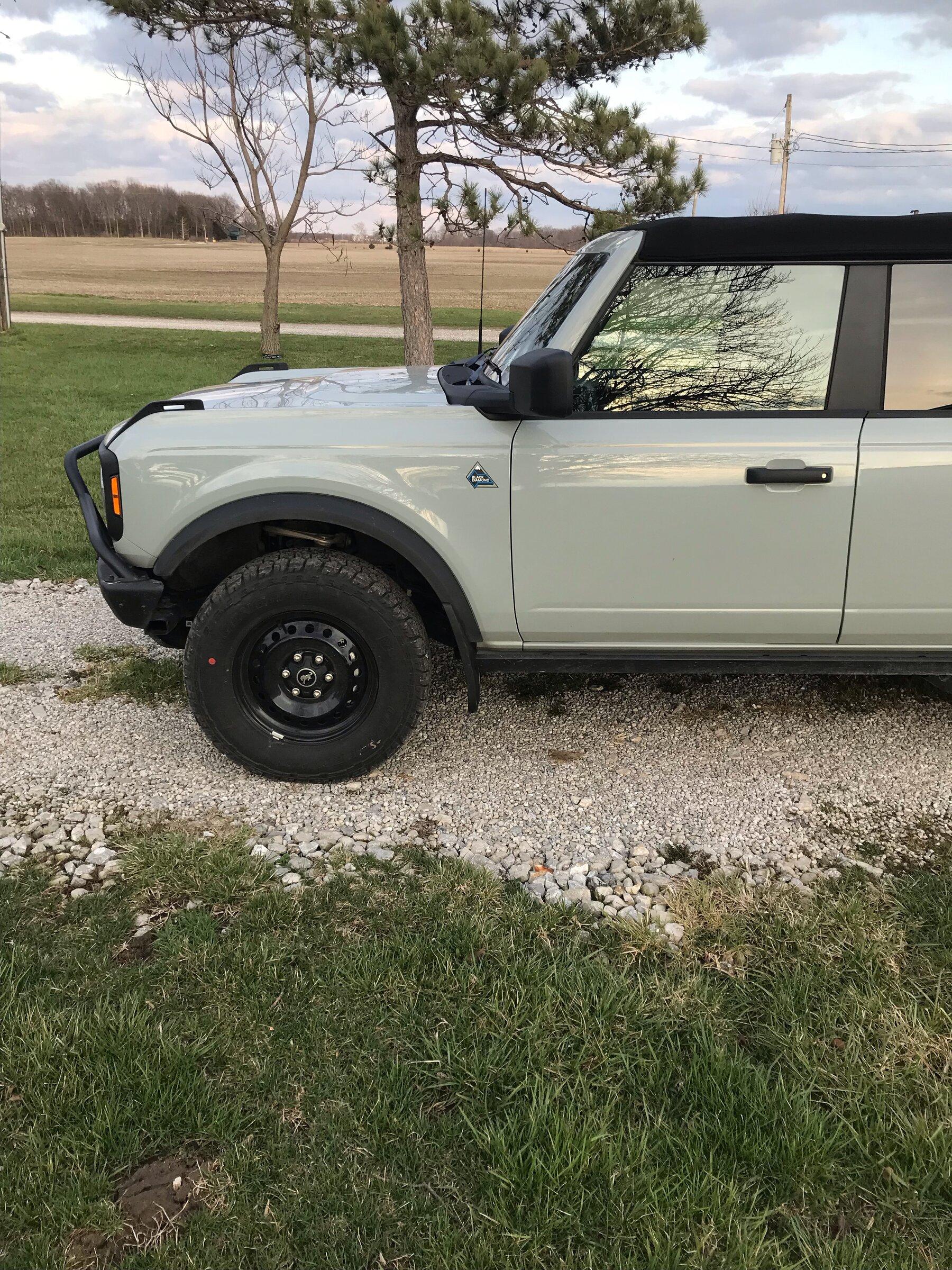 Ford Bronco Ultimate Black Diamond Non-Sasquatch pics thread 7931DCBD-9C15-464F-BD13-6B946D1956BE
