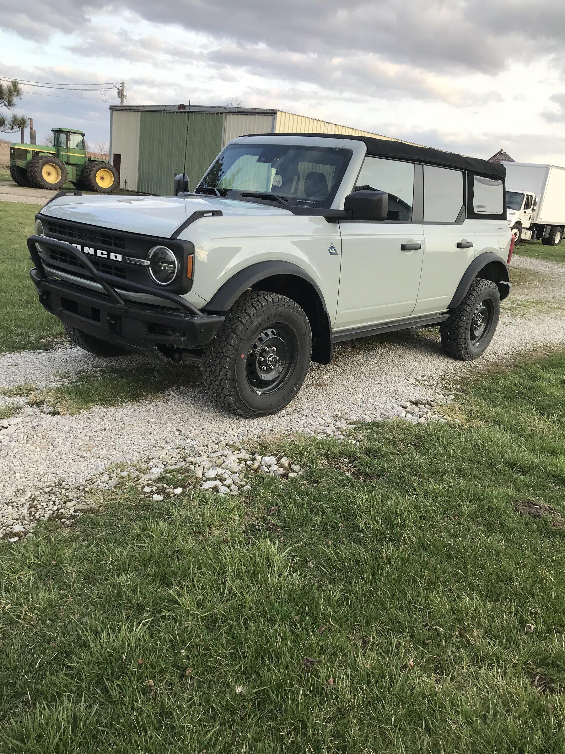 Ford Bronco Ultimate Black Diamond Non-Sasquatch pics thread 3F4961CA-5EAC-4FF6-B915-219261238561