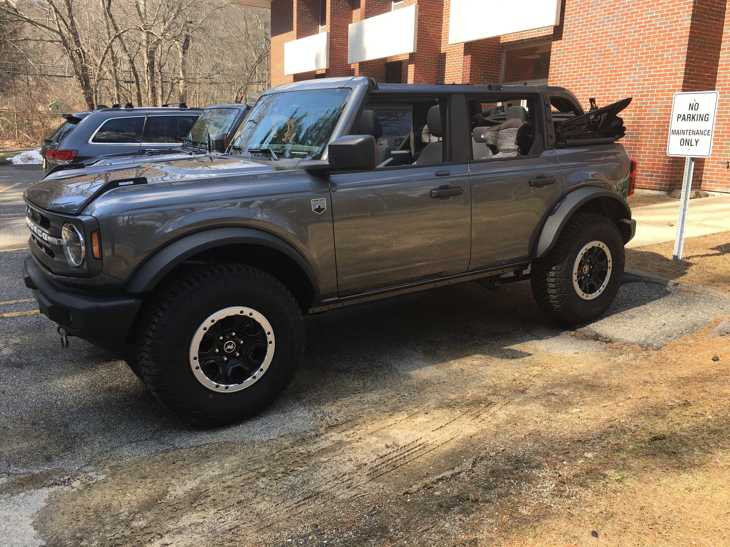 Ford Bronco Big Bend build! a start anyway side.JPG