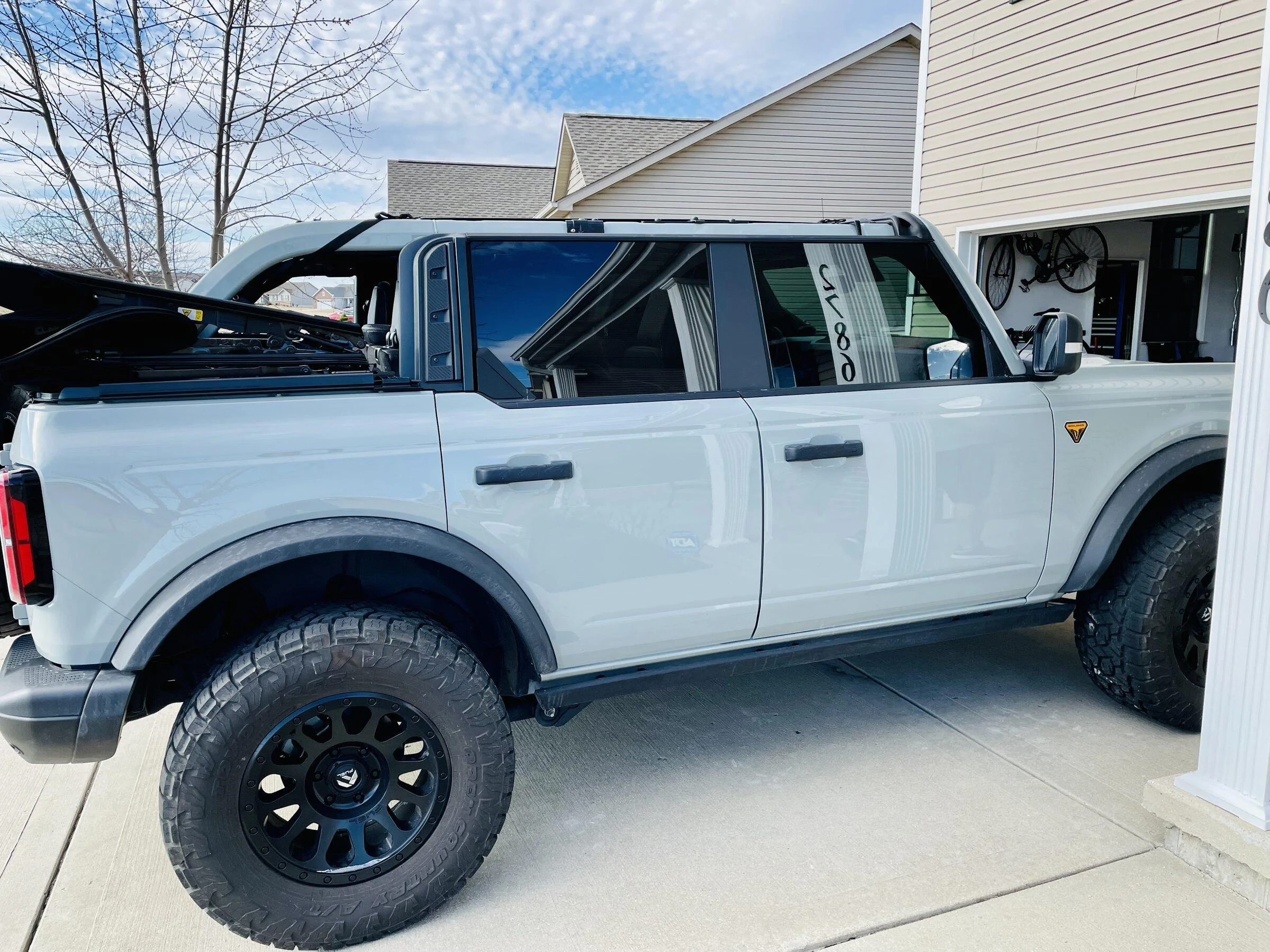 Ford Bronco Show us your installed wheel / tire upgrades here! (Pics) IMG-6424
