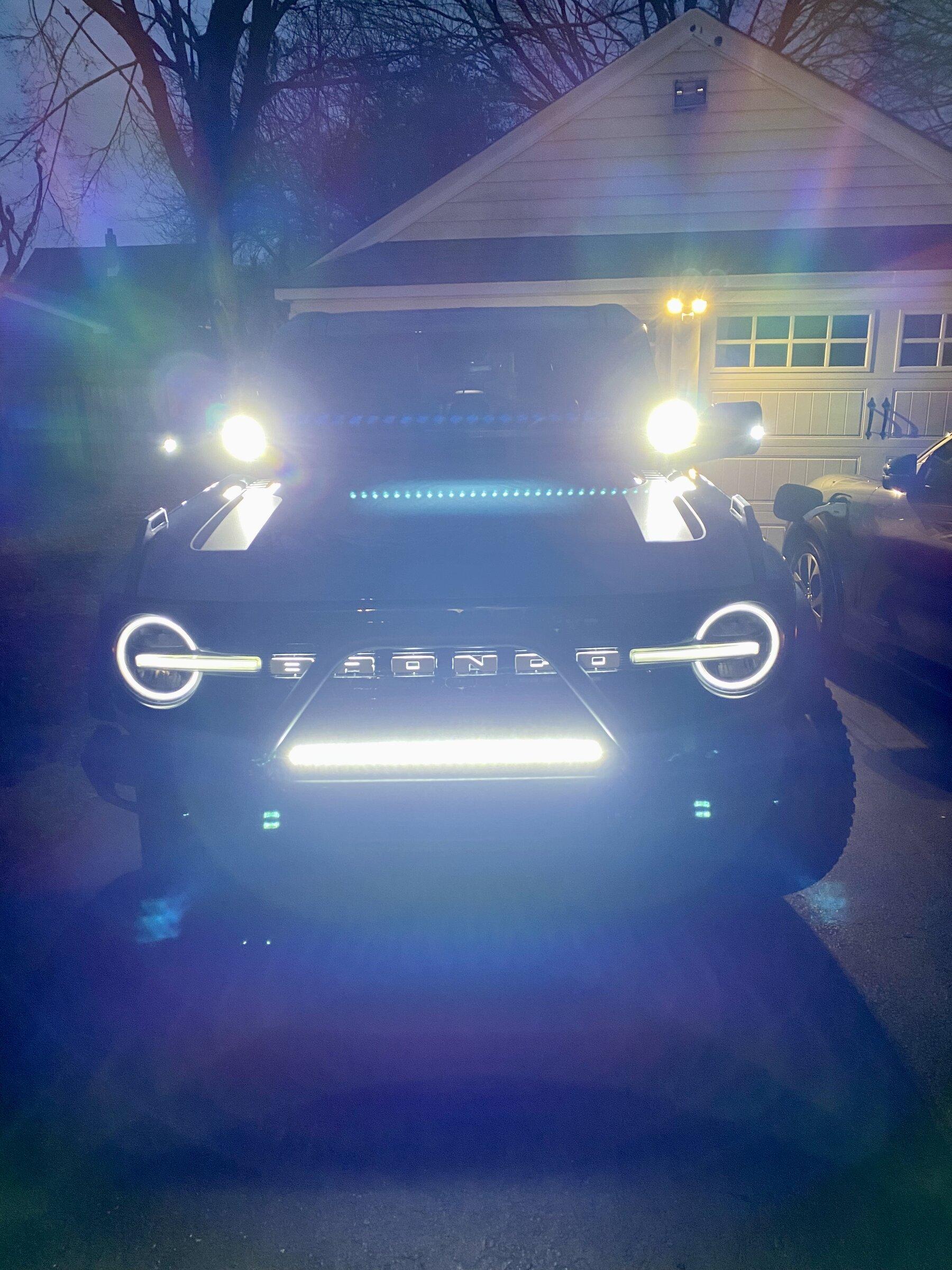 Ford Bronco M&R 30inch light bar. 347E7B5A-7F56-4384-B126-62E08C4396CD