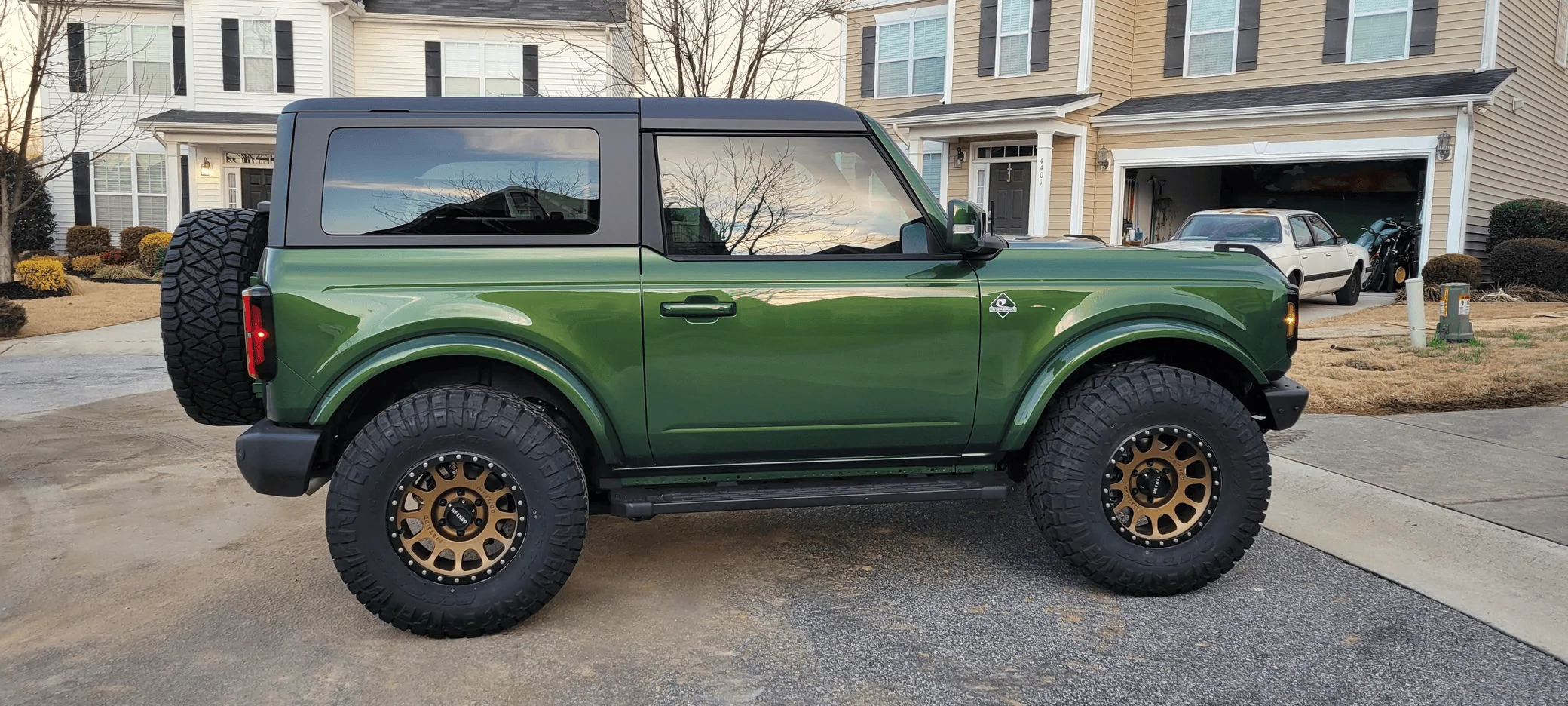 Ford Bronco 4/18/22 Build Week Group. 1649122902981