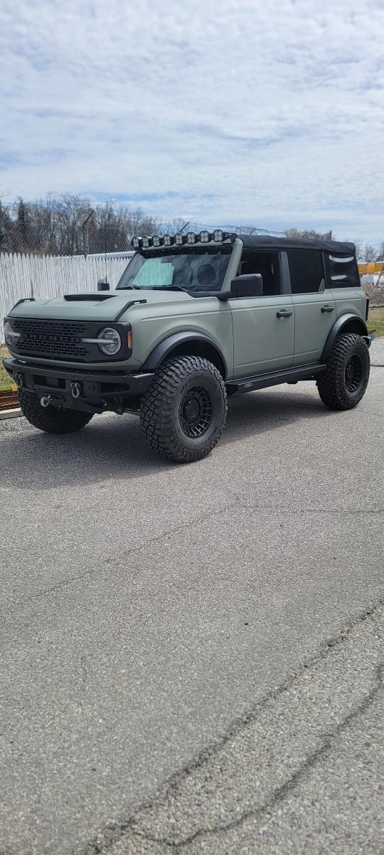 Ford Bronco Fully Line-X the whole bronco 2E0F16CF-66CE-4946-8C79-05EB3831E372