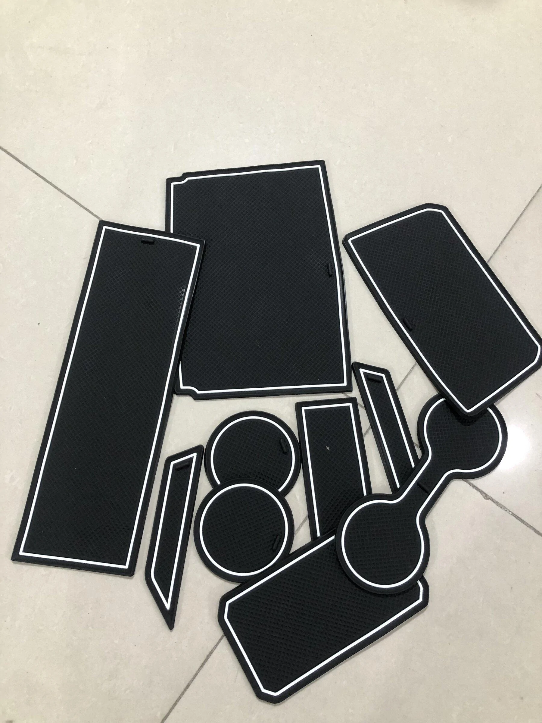 Ford Bronco Insert mats installed for interior, center console, cupholder 0da7685be1d5fd571bf38b13e200f0