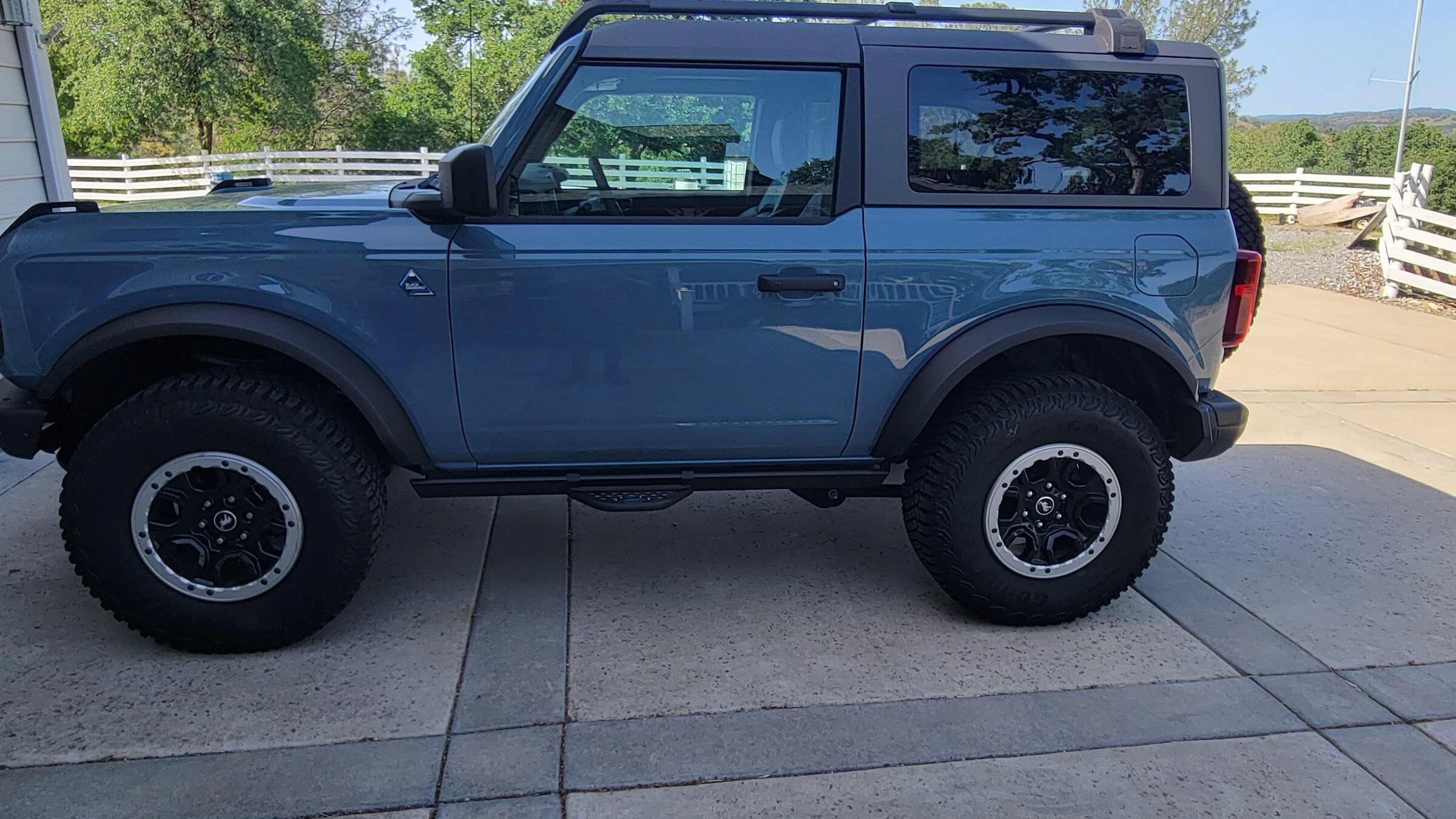 Ford Bronco Factory rock slides - add on drop step? 20220406_153501