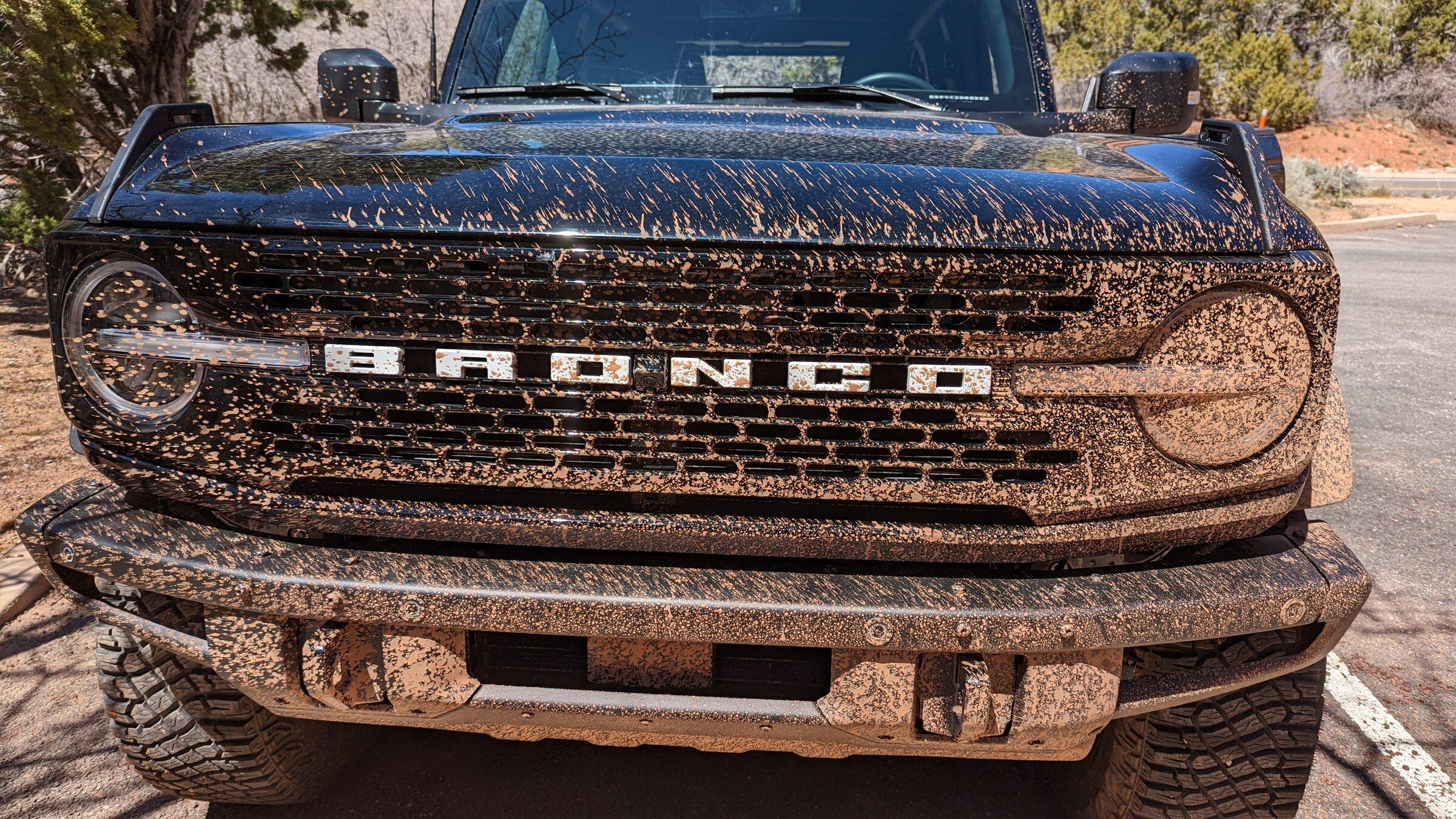 Ford Bronco SHADOW BLACK Bronco Club PXL_20220401_200254820