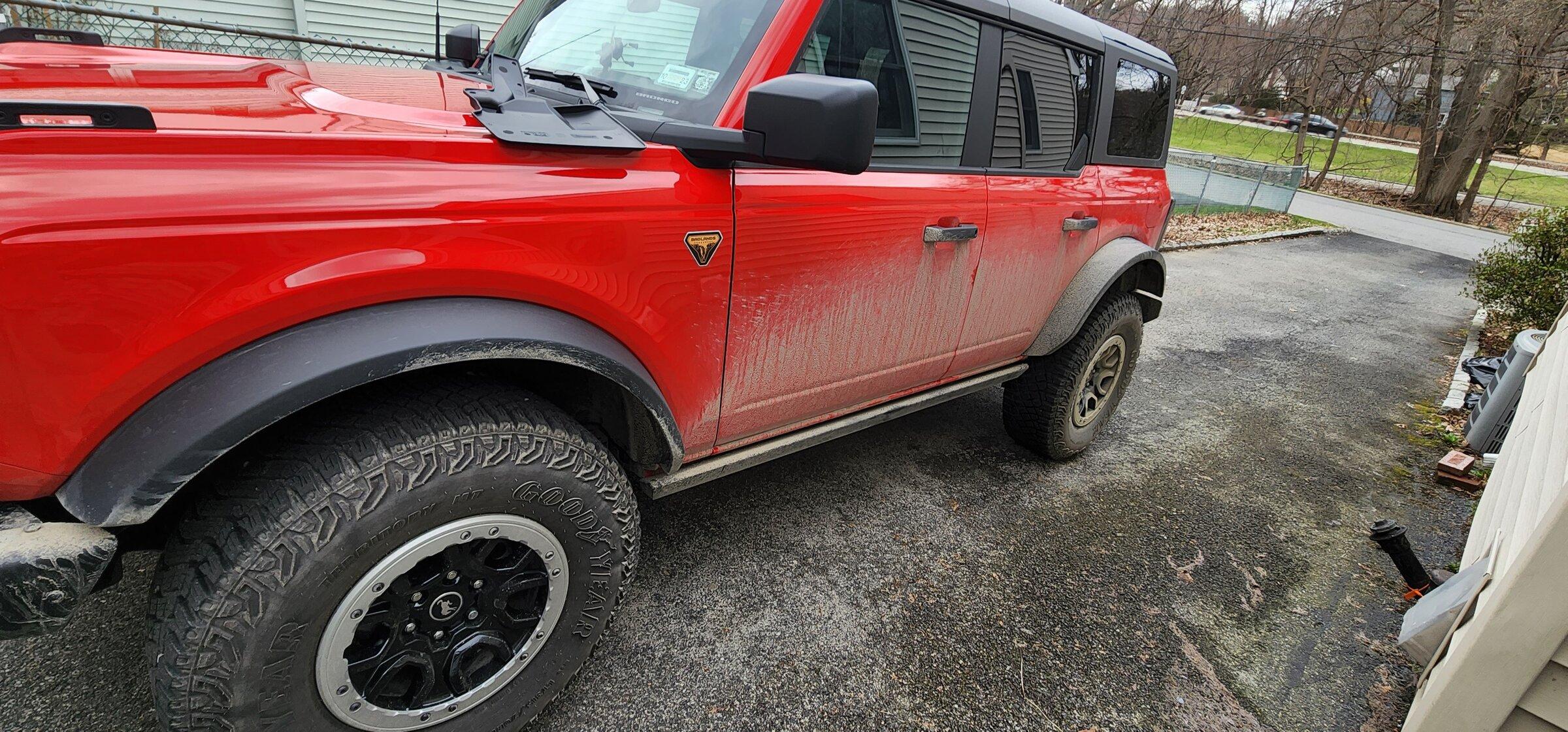Ford Bronco Weathertech - Mud Flaps - "Coming Soon" on Website Bronco_SAS_4Dr_NoMudFlaps