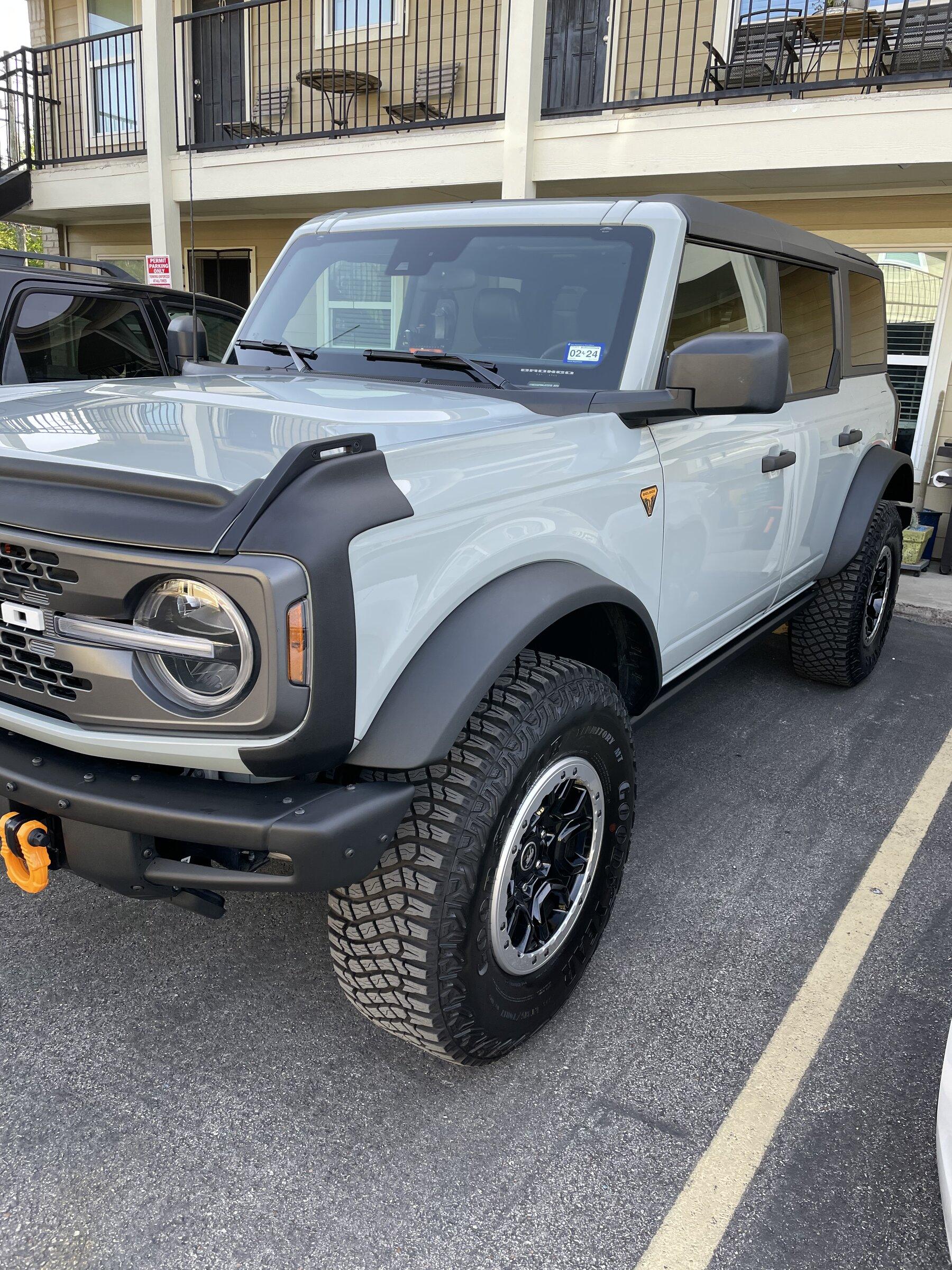 Ford Bronco Cactus Gray Badlands Build BF86A970-5C6A-40DB-8832-CE53DEB34E4A