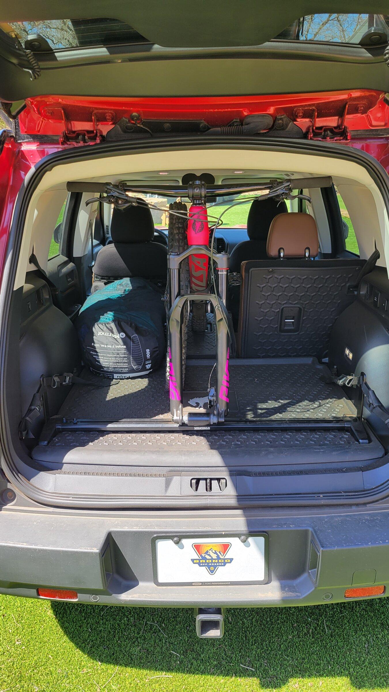 Ford Bronco Bike transport inside Bronco 20220323_124326