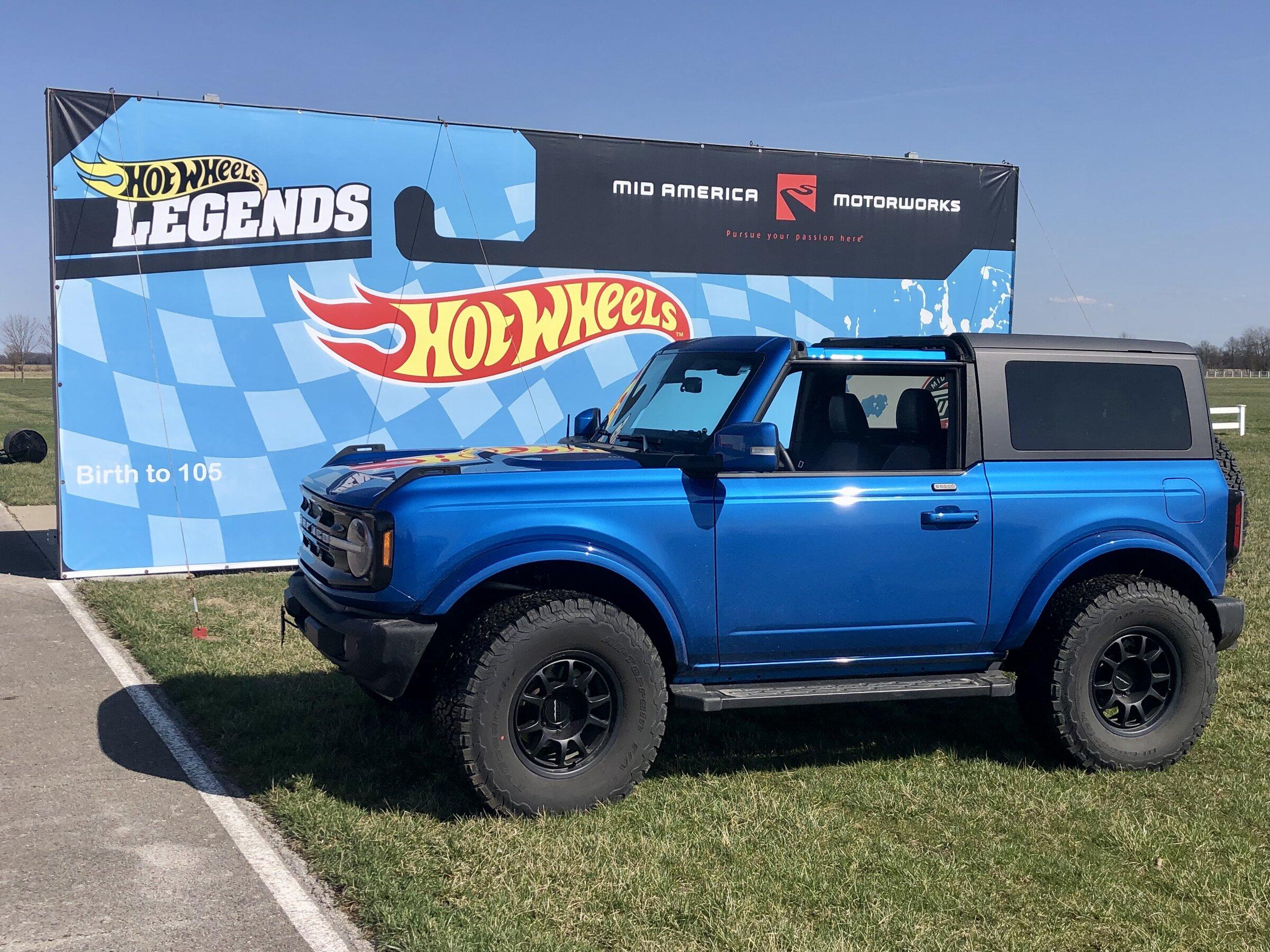 Ford Bronco Velocity Blue pictures? 9963F71E-3E56-4F0F-868E-A5352F2E751A