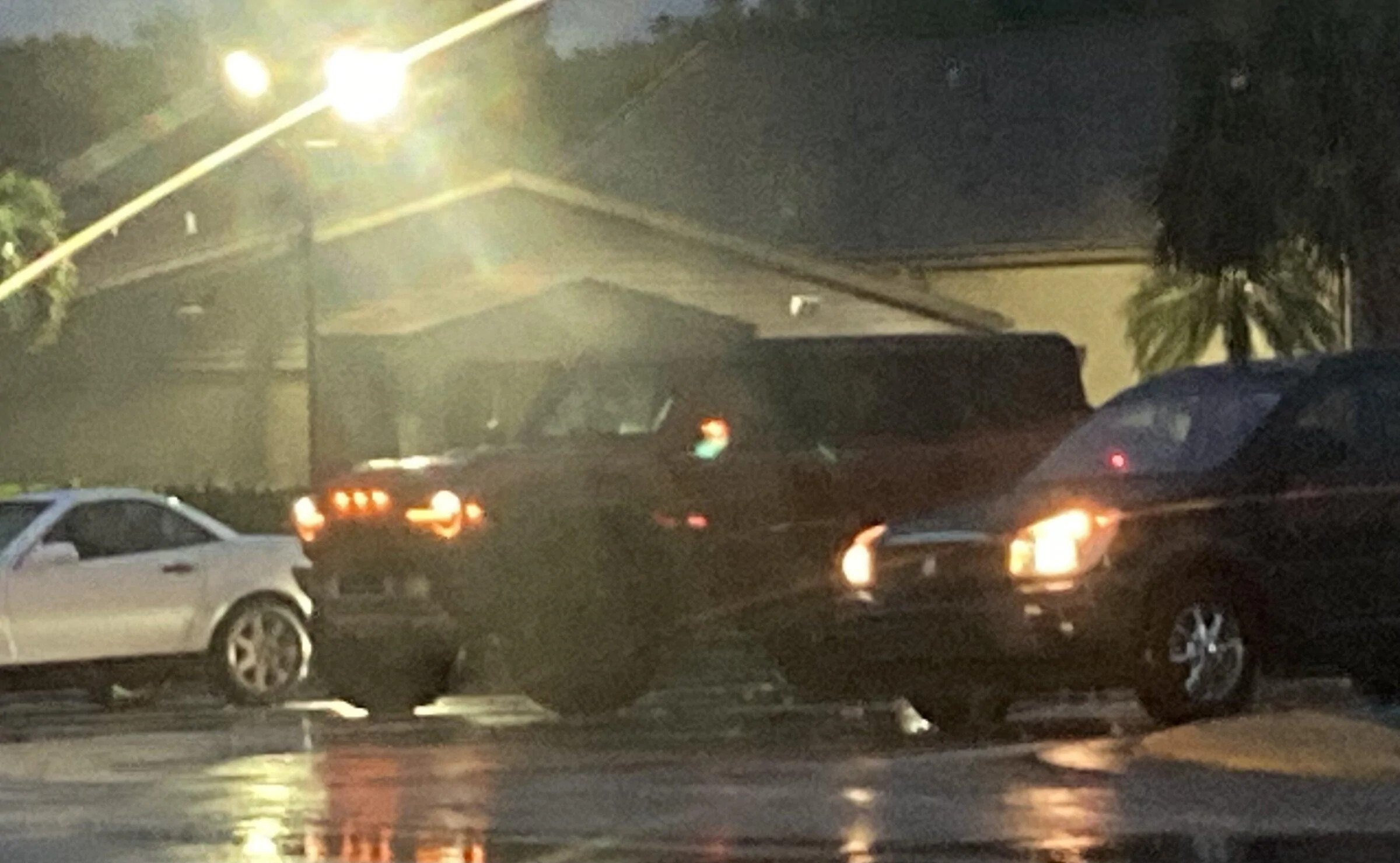 Ford Bronco Ft. Myers, FL sighting.. 877BC97A-9CF1-42DF-9269-C69000A1F2C7