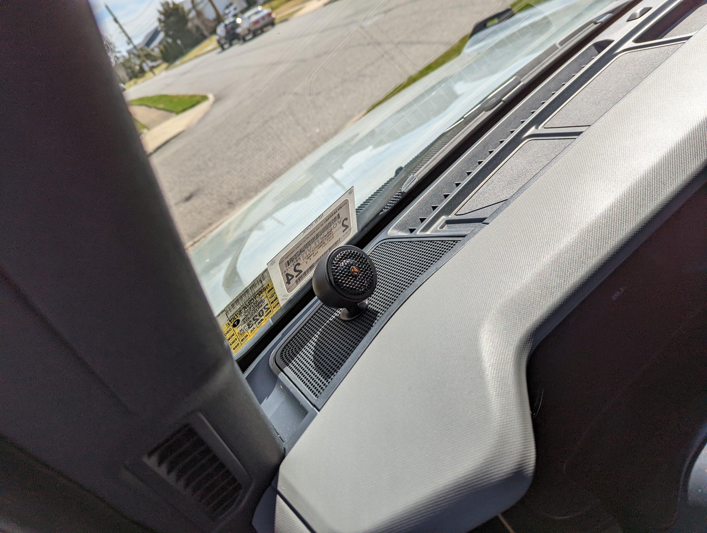 Ford Bronco Ultimate Stereo Upgrade Thread PXL_20220320_151819036