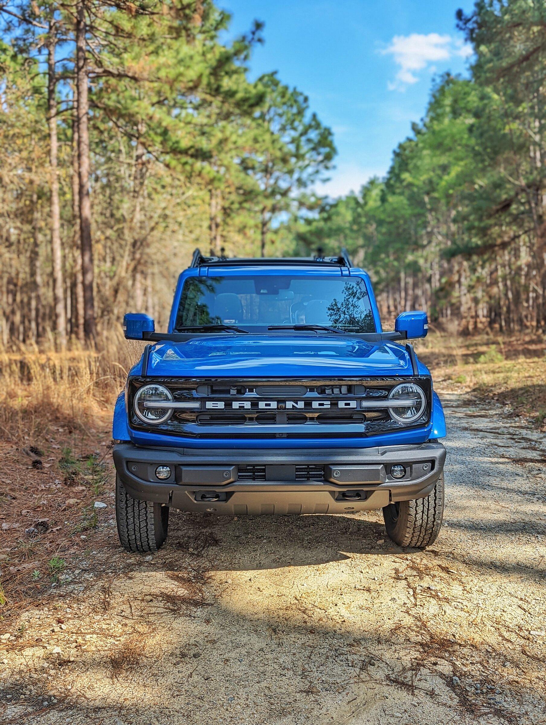 Ford Bronco Jazer's Blu Pony PXL_20220406_201000039.PORTRAIT-01