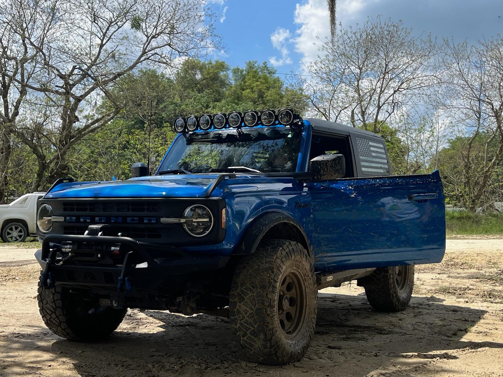 Ford Bronco Velocity Blue Metallic thread IMG_5054
