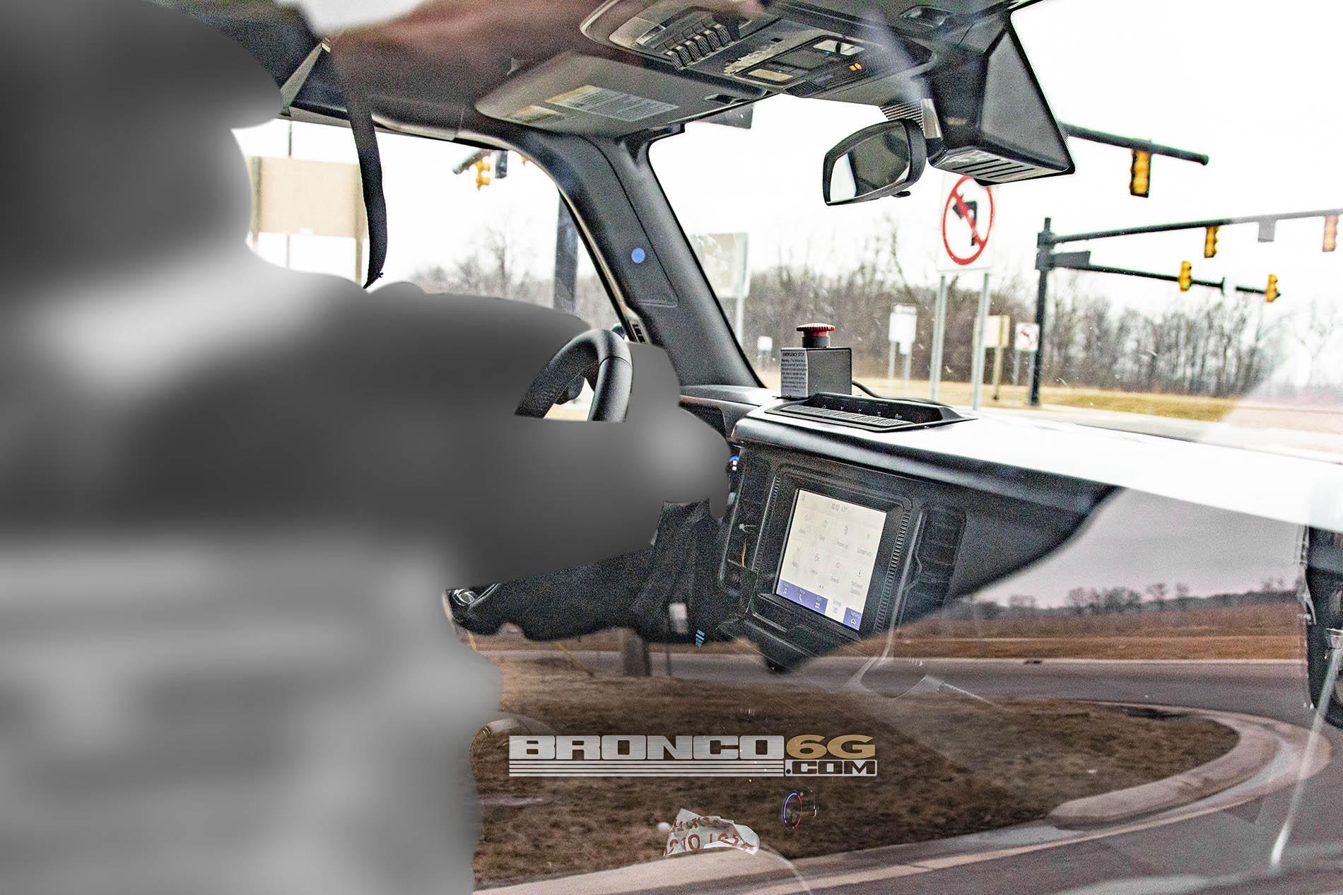 Ford Bronco 2021 Bronco Interior Spied Undisguised!! 2021-Bronco-Interior-Bronco.int01.KGP