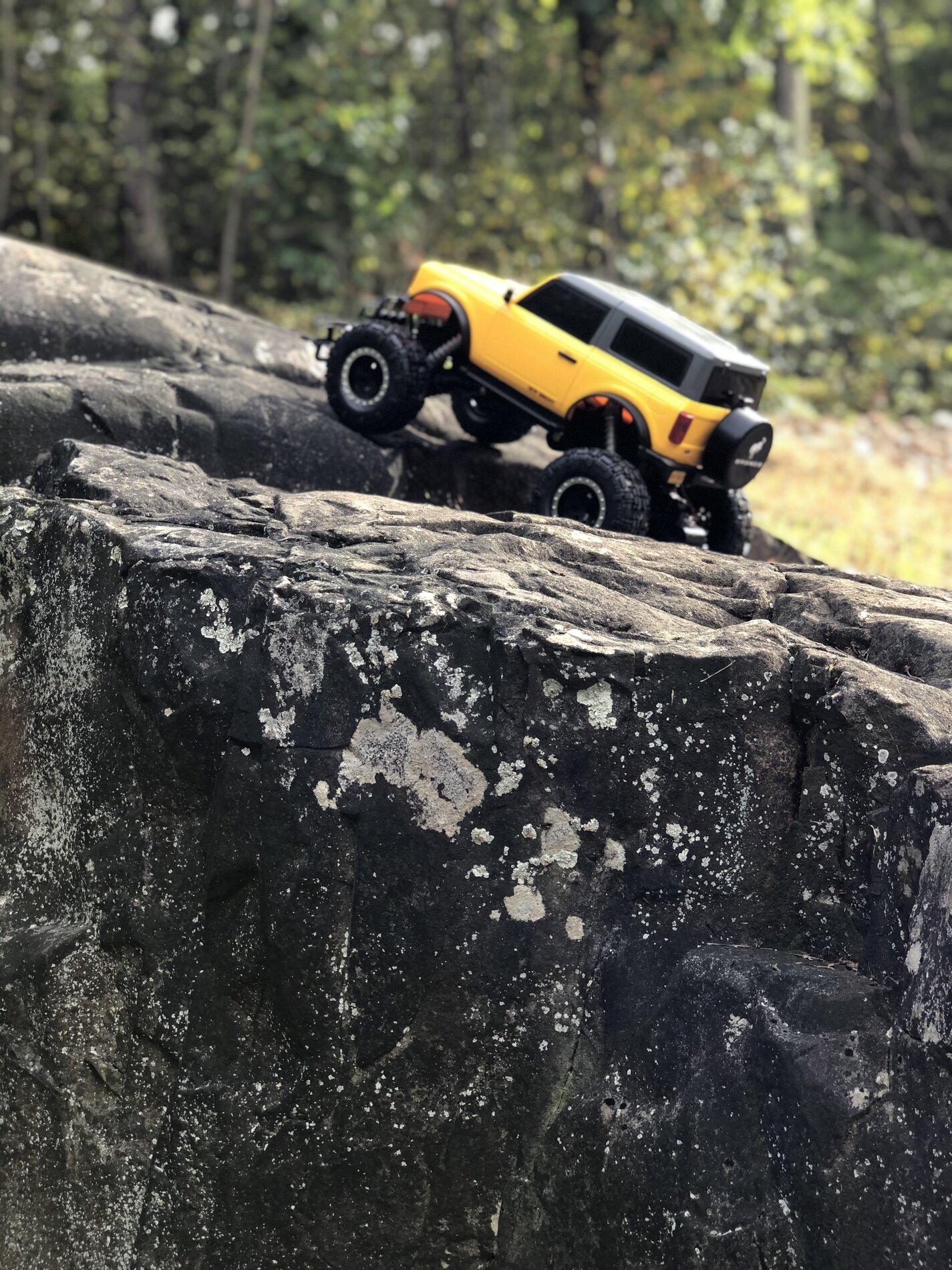 Ford Bronco Bronco (1:8 scale) Mountain Climbing IMG_2978