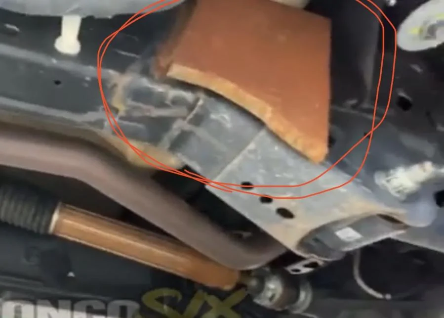 Ford Bronco Sasquatch 2-Door and 4-Door sighted in Michigan 4052ED26-6FC0-47C7-9004-11C42AE44B63