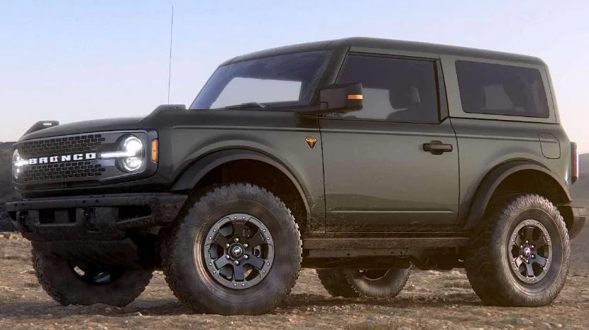 Ford Bronco Black Diamond - renderings from different perspectives IMG_2425