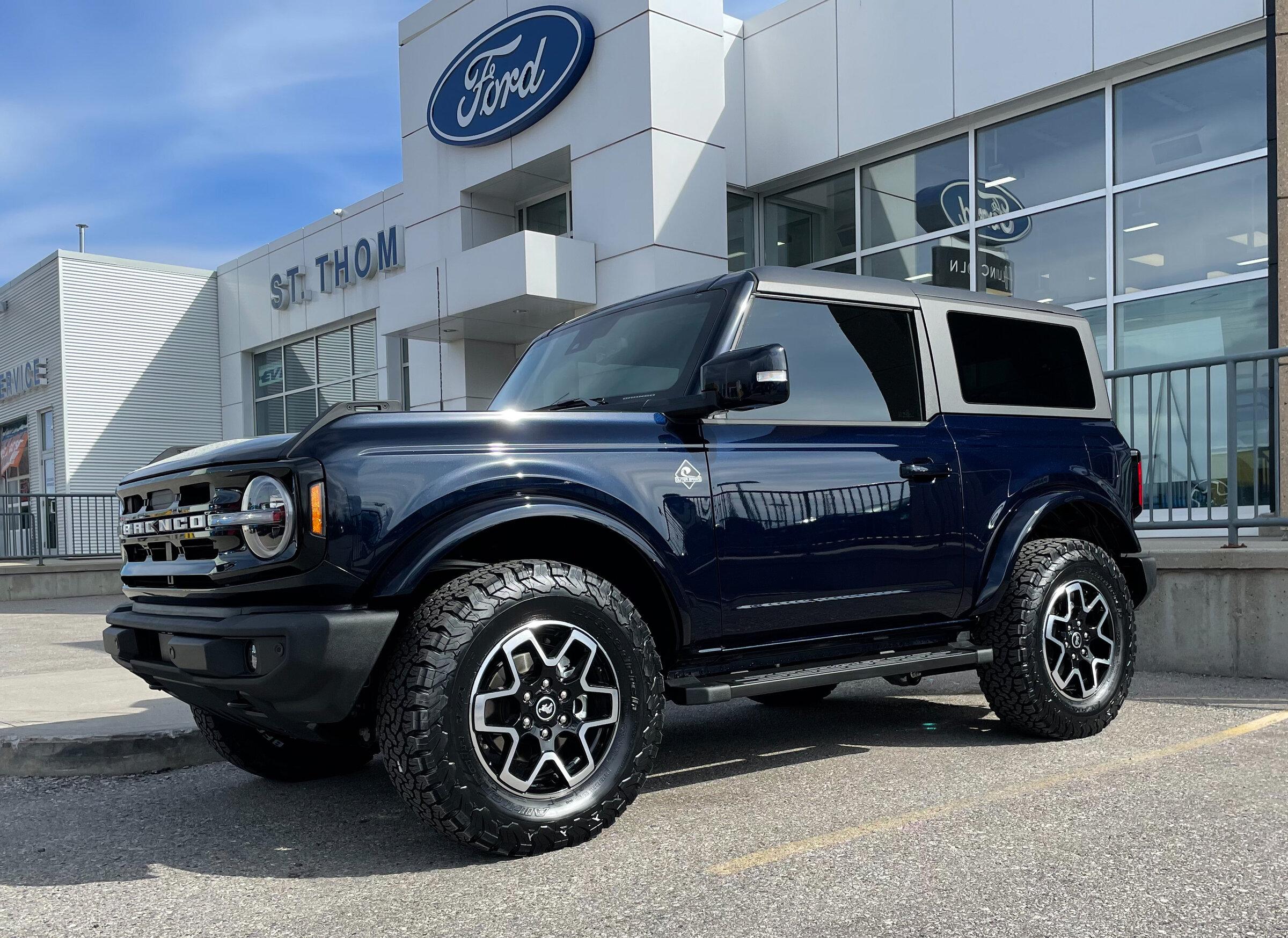 Ford Bronco ANTIMATTER BLUE Bronco Club Bronco Main Pic.JPEG