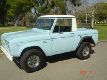 Ford Bronco Half Cab Pick-Up Bronco Build! 🪚 3D9E7D64-AAE7-45A5-9AC0-0742557AF175