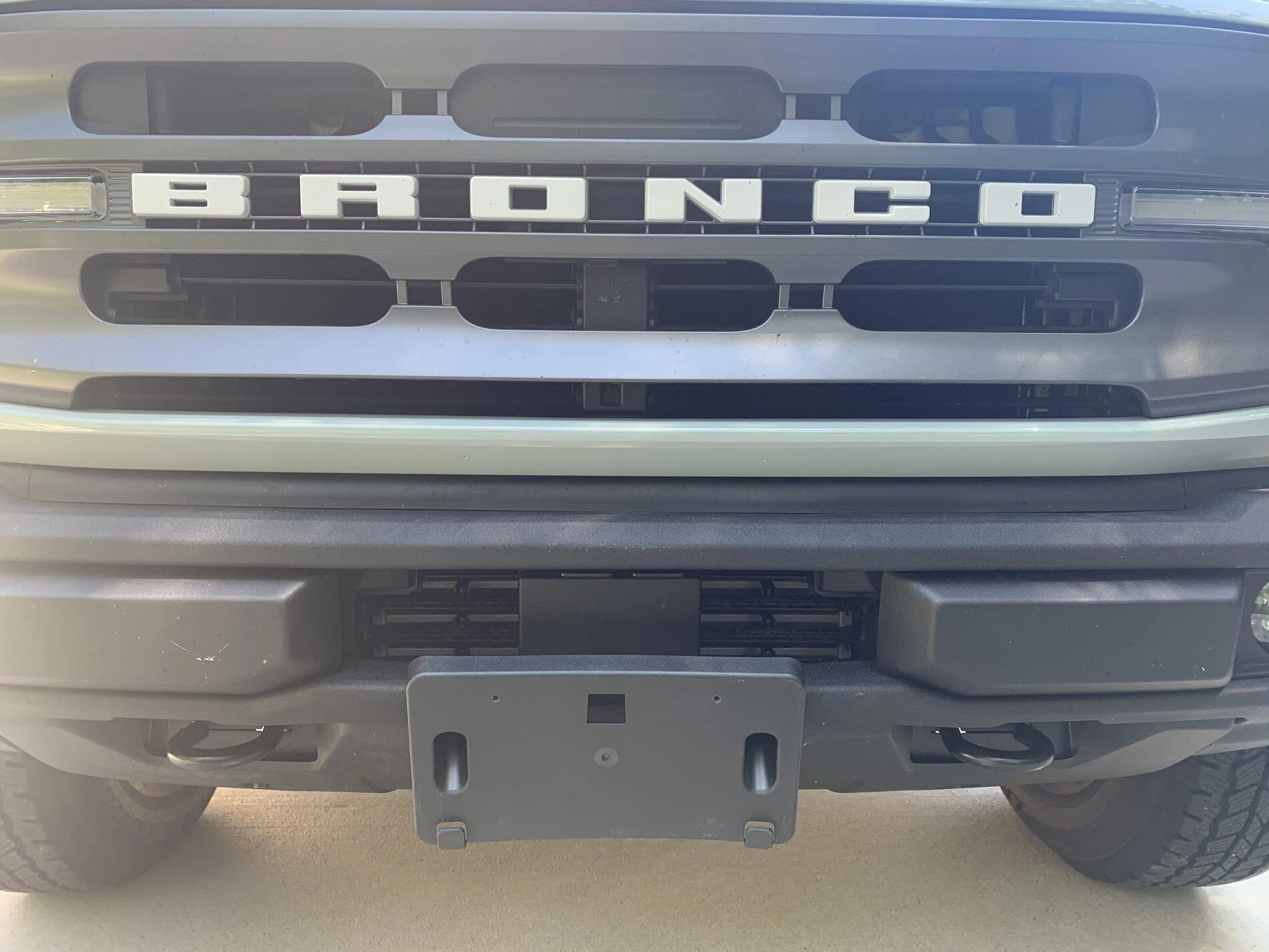 Ford Bronco New front plate bracket? 1649532324988