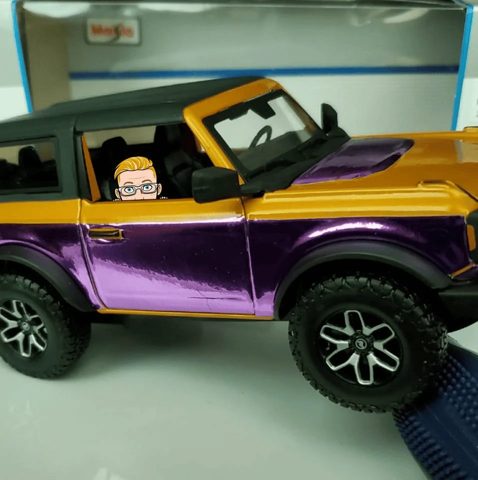 Ford Bronco The Bus Stop (2 door) Build 1649555568329