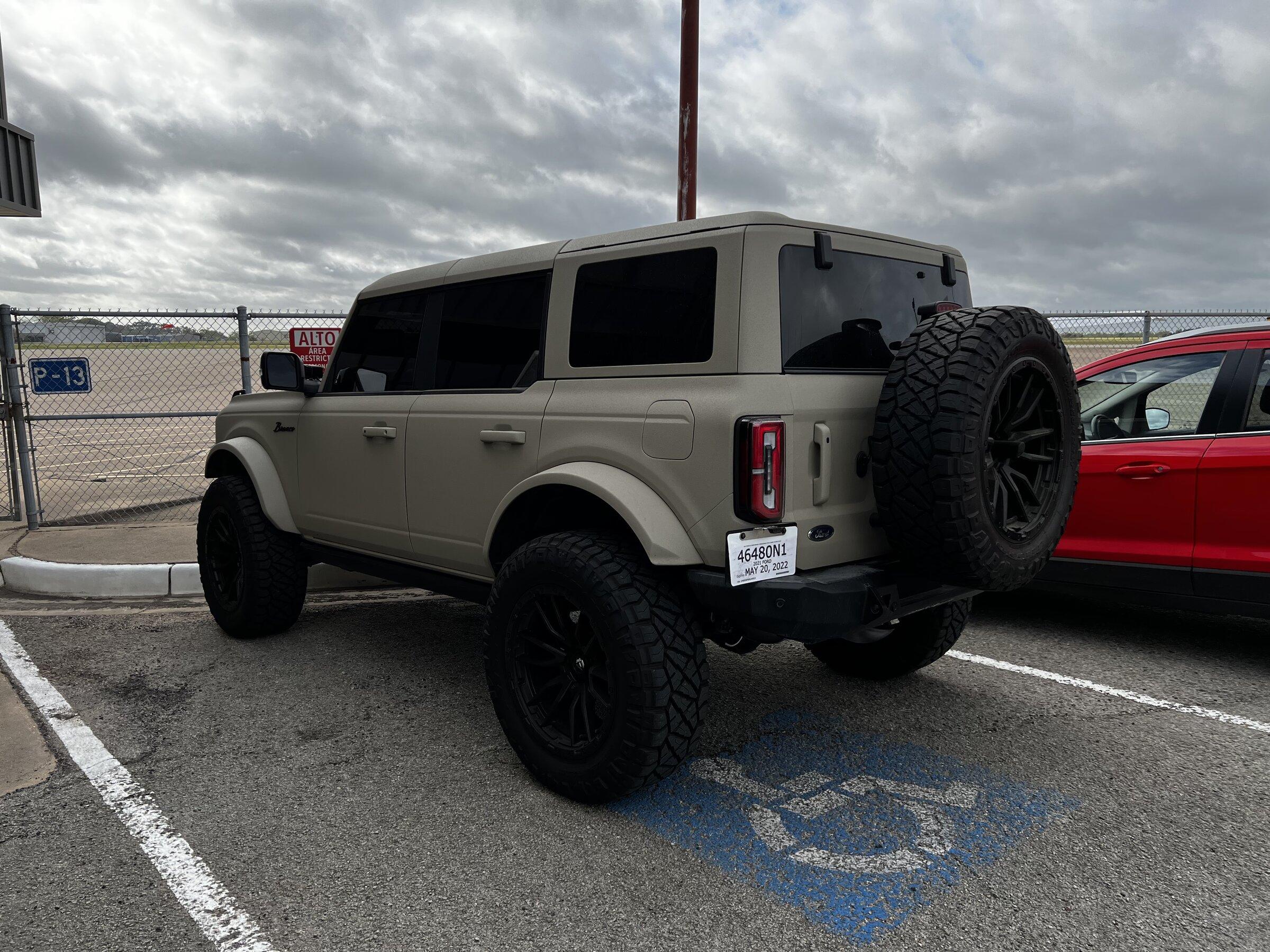Ford Bronco Fully built bronco Tyler, Tx CB25C36B-2855-4AB1-A64F-B4468792C9D9