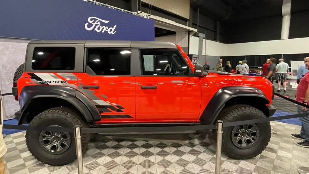 Ford Bronco Bronco Raptor (Code Orange) Photos at Barrett Jackson Auction FullSizeRender (8)