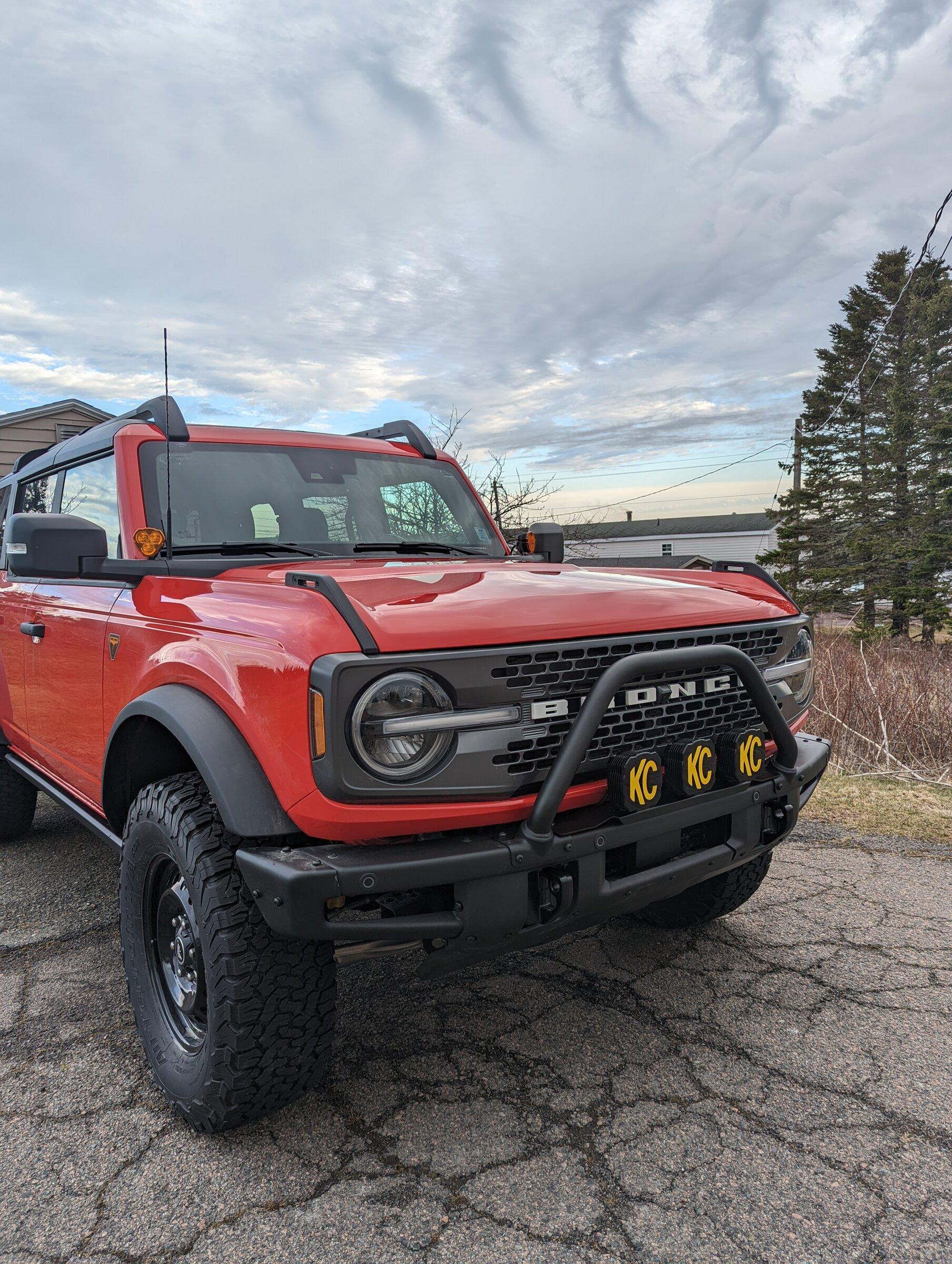 Ford Bronco What did you do TO / WITH your Bronco today? 👨🏻‍🔧🧰🚿🛠 PXL_20220409_210018317.NIGHT