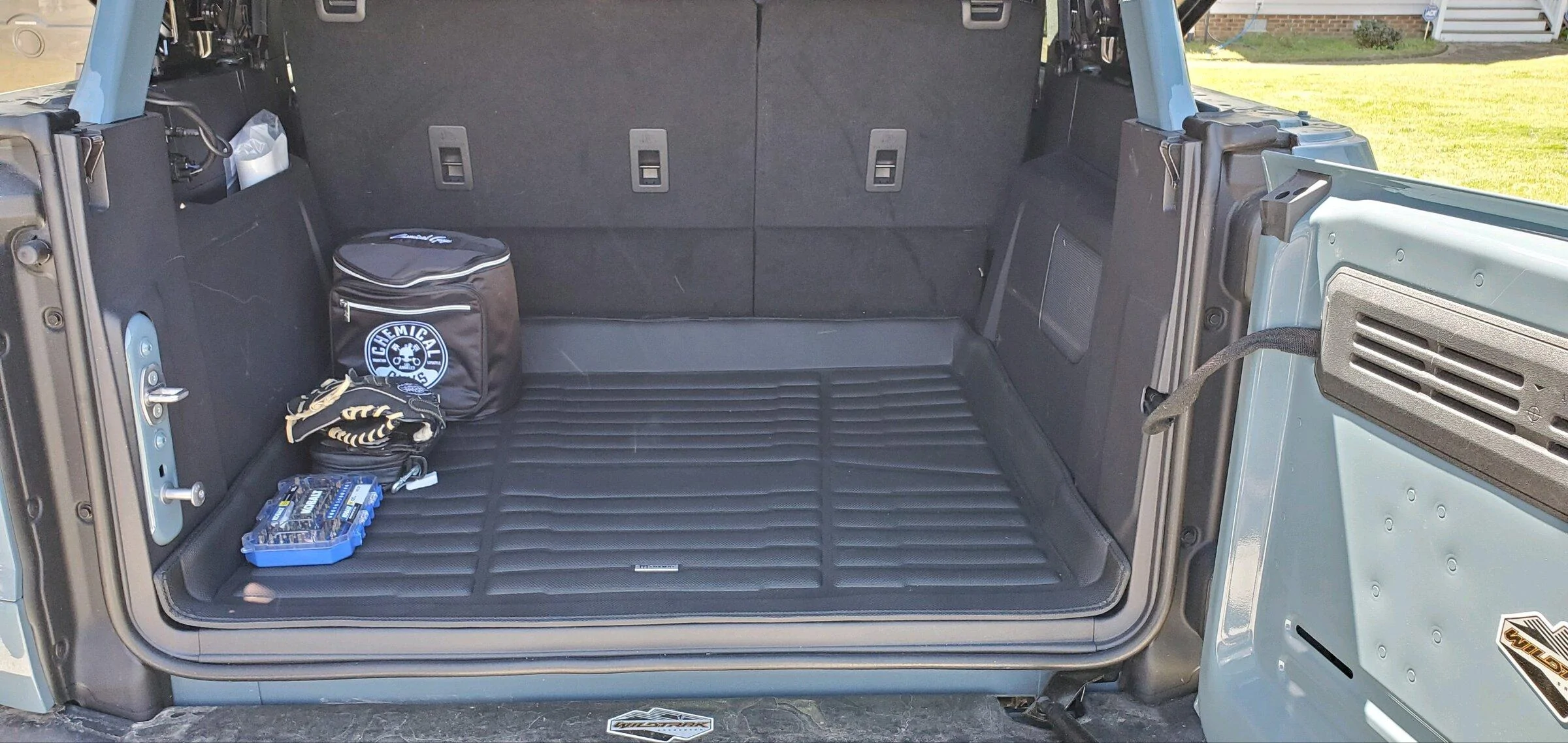 Ford Bronco Floor mat recommendations (with carpet interior)? 69EF64F0-89B2-427C-9BFB-8EEC1C6B02FB