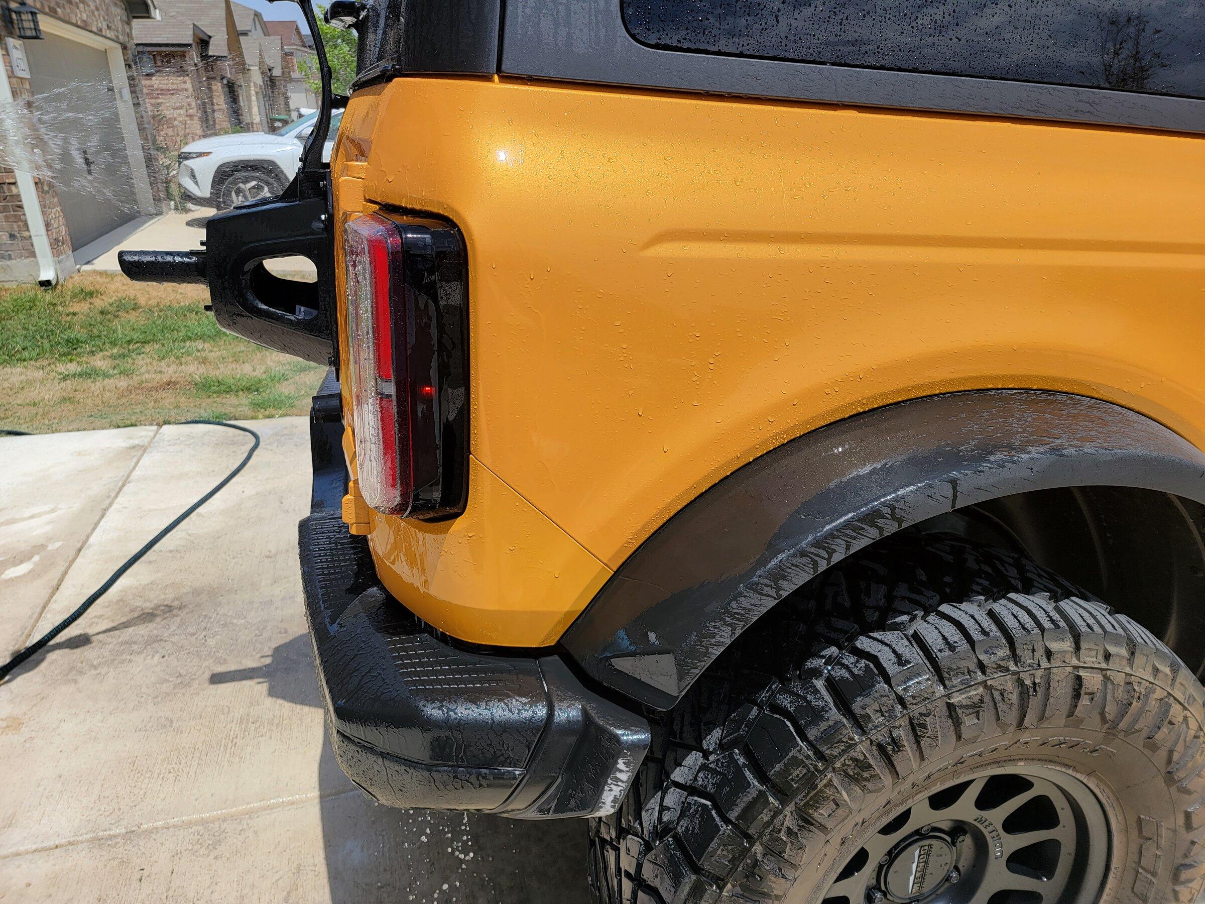 Ford Bronco Is your back quarter pannel below tail light a different shade? 20220410_133355