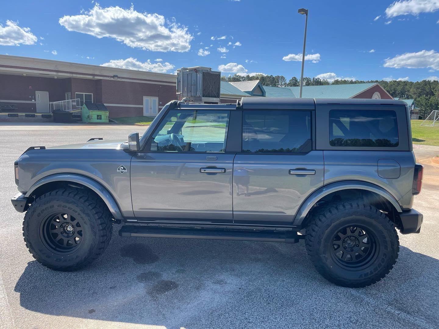 Ford Bronco Storms Brewin' 22’ OBX F511312A-577F-4553-81A3-AC849E40A194