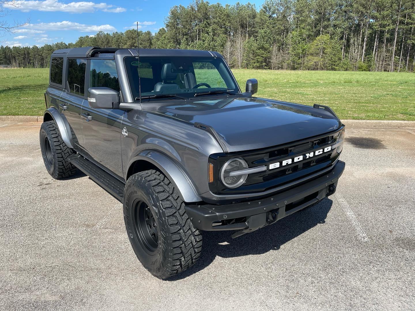 Ford Bronco Storms Brewin' 22’ OBX 28439F2E-01F3-40B5-94EC-97897C4D4567